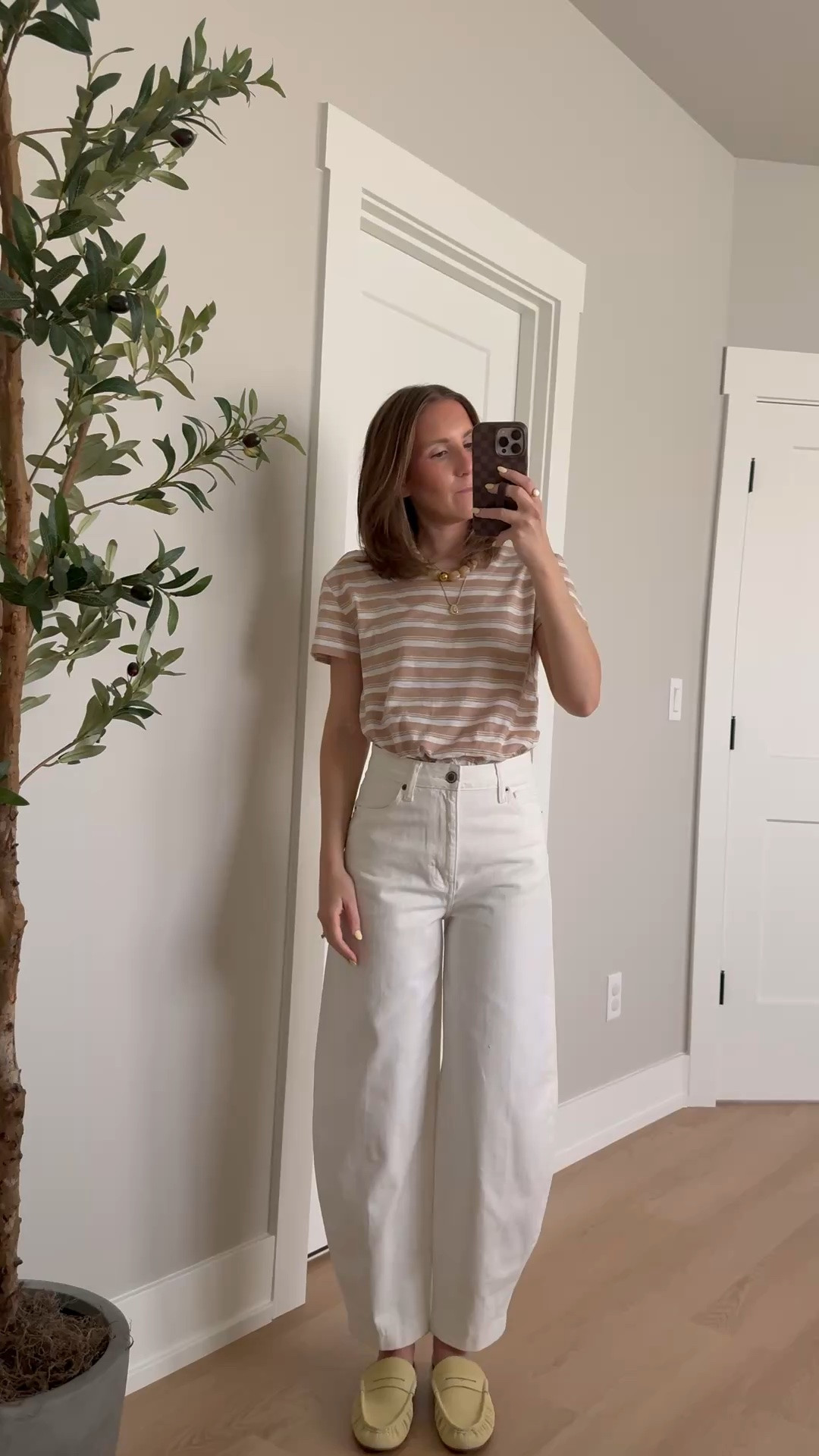 Teacher outfit idea🍎 a classic combo! This tee is a staple and on sale for $10! Wearing a small and size 26 (2) barrel jeans 

Teacher outfit, teacher style, classroom outfit, teacher outfit idea