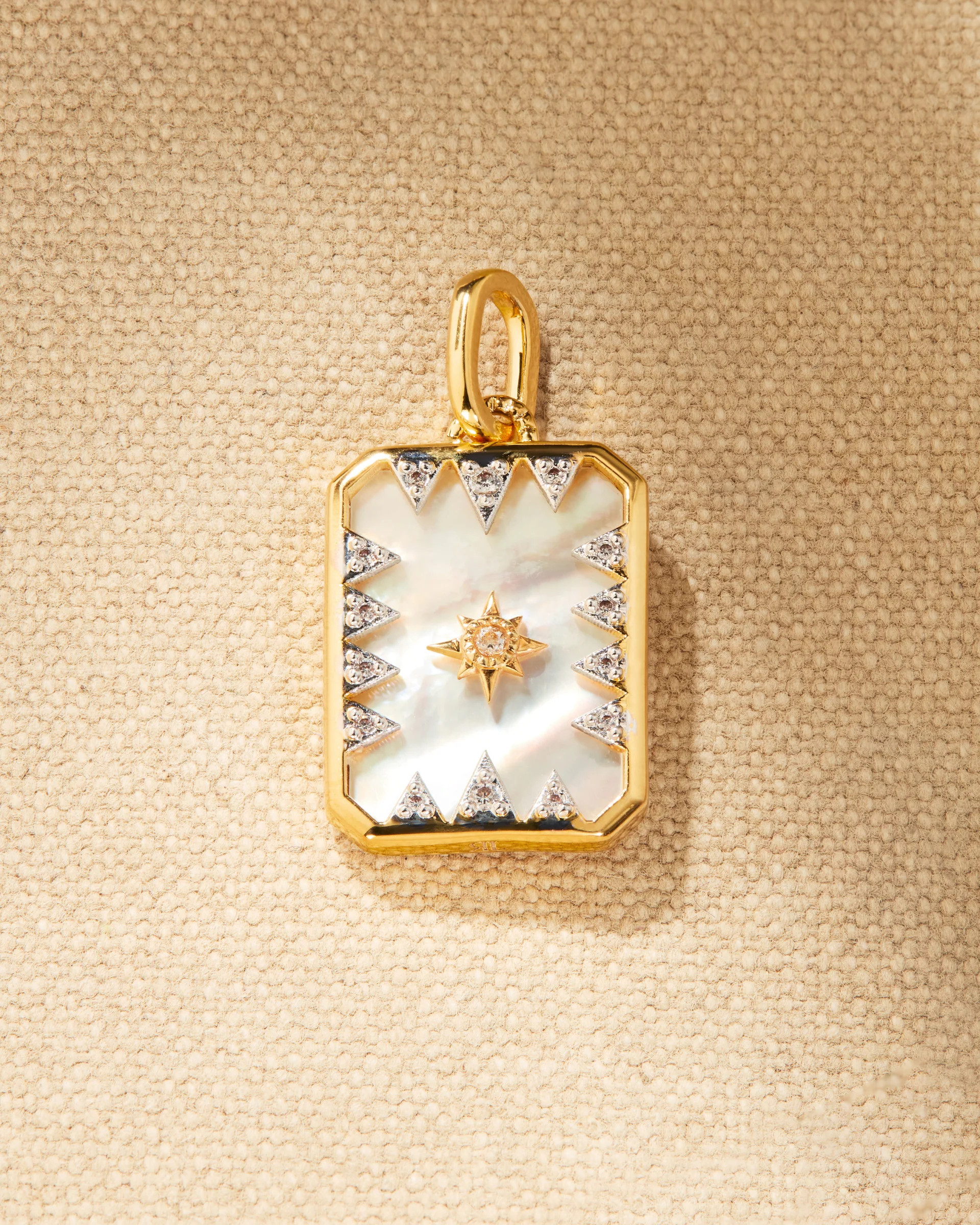 OCTAVIA Pendant | Raven James