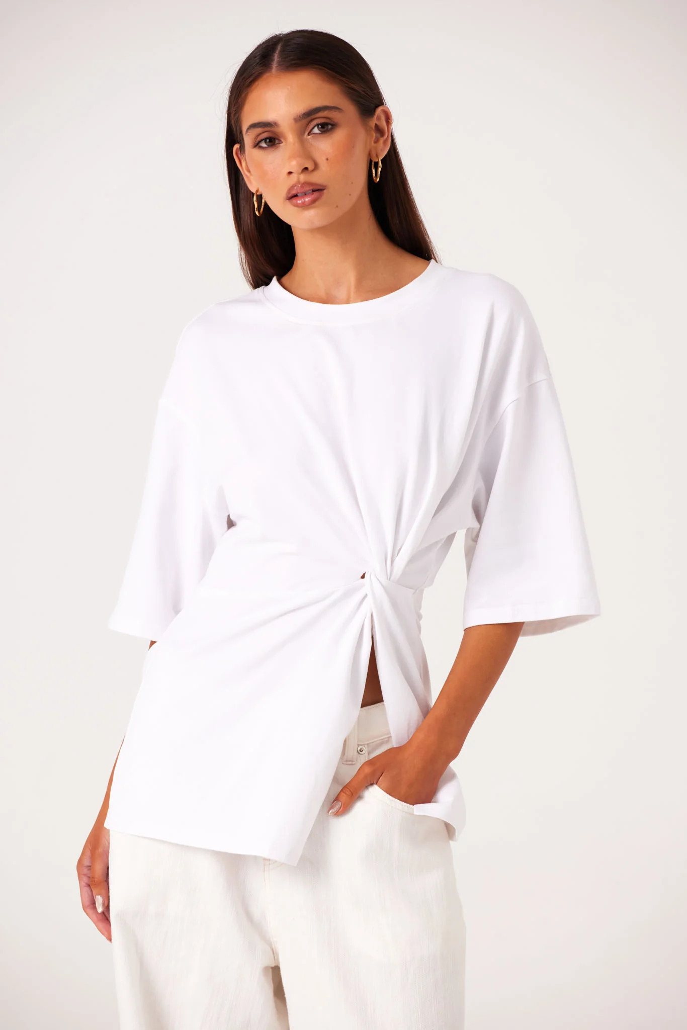 ZAIRA KNOT T-SHIRT | SNDYS (global)