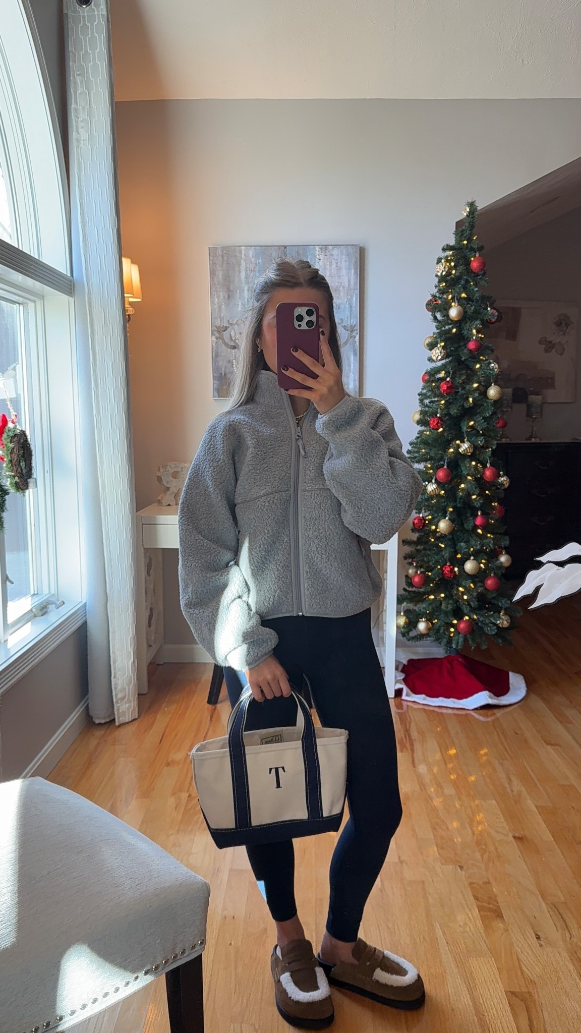 what I wore to Pilates! 

Wearing an extra small in the zip up, 0 in lulu leggings 25 inch 