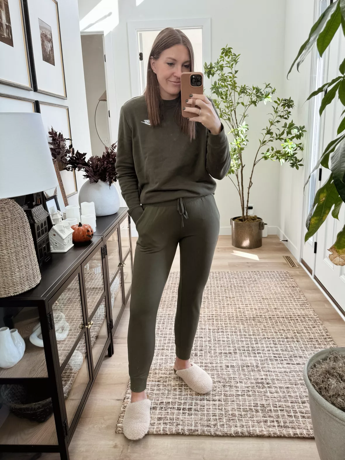 These $20  Leggings Are The Best Pair I Own