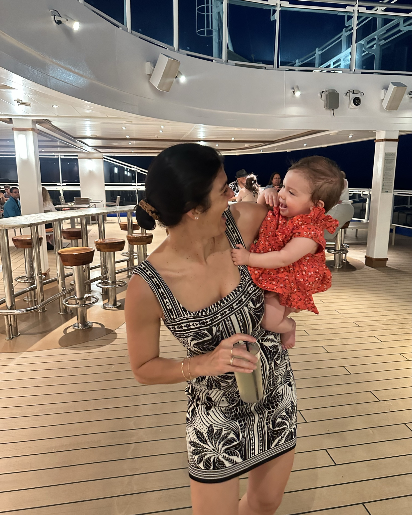 Farm Rio Dress on major sale! 🖤🤍
Marked down to $150 from $230. Absolutely LOVE this dress. Fits so well and adore a square neckline. 
Wearing a size small. 

#FarmRio #summerstyle #summerdresses #minidress 

#LTKSaleAlert