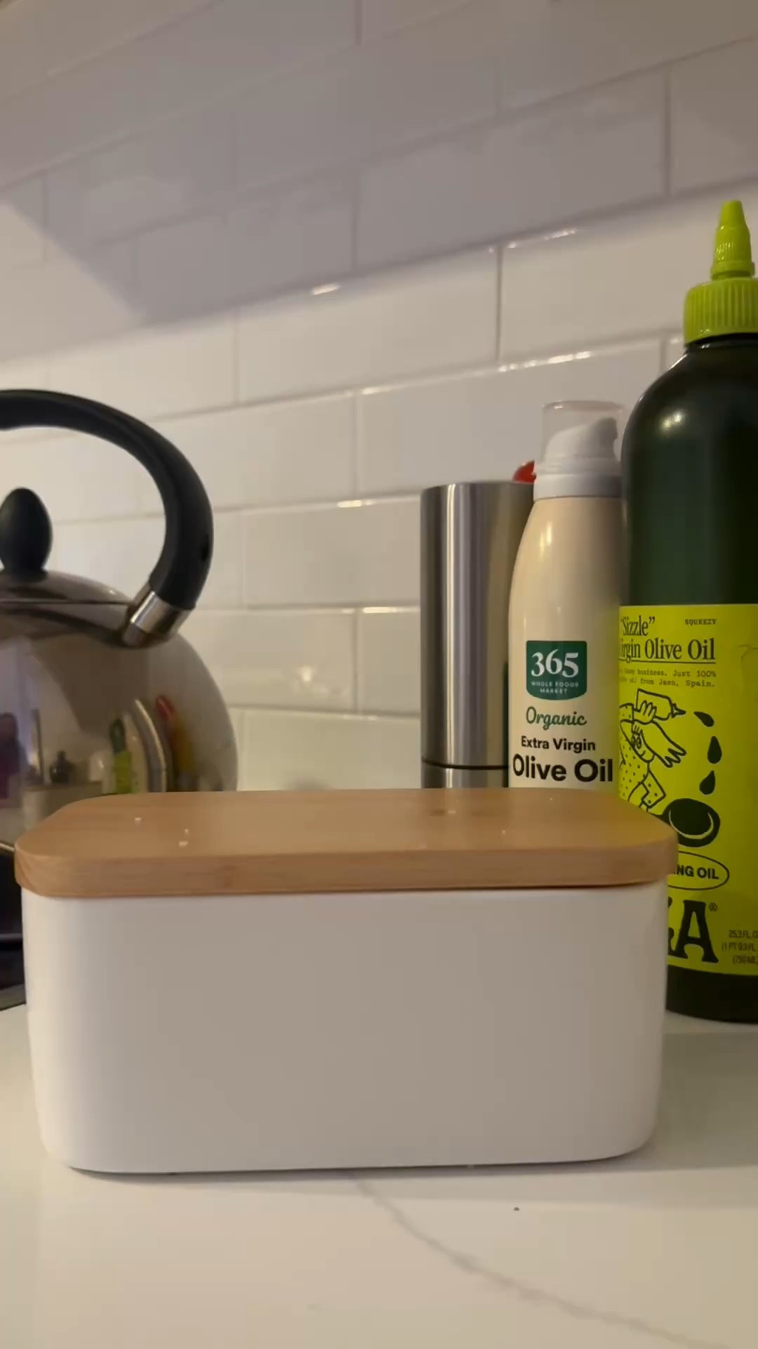 ✨Fave butter dish, alert! A kitchen basic, but I absolutely love this one!
✨ tagging some of my other favorite, recent kitchen finds for you guys as well!