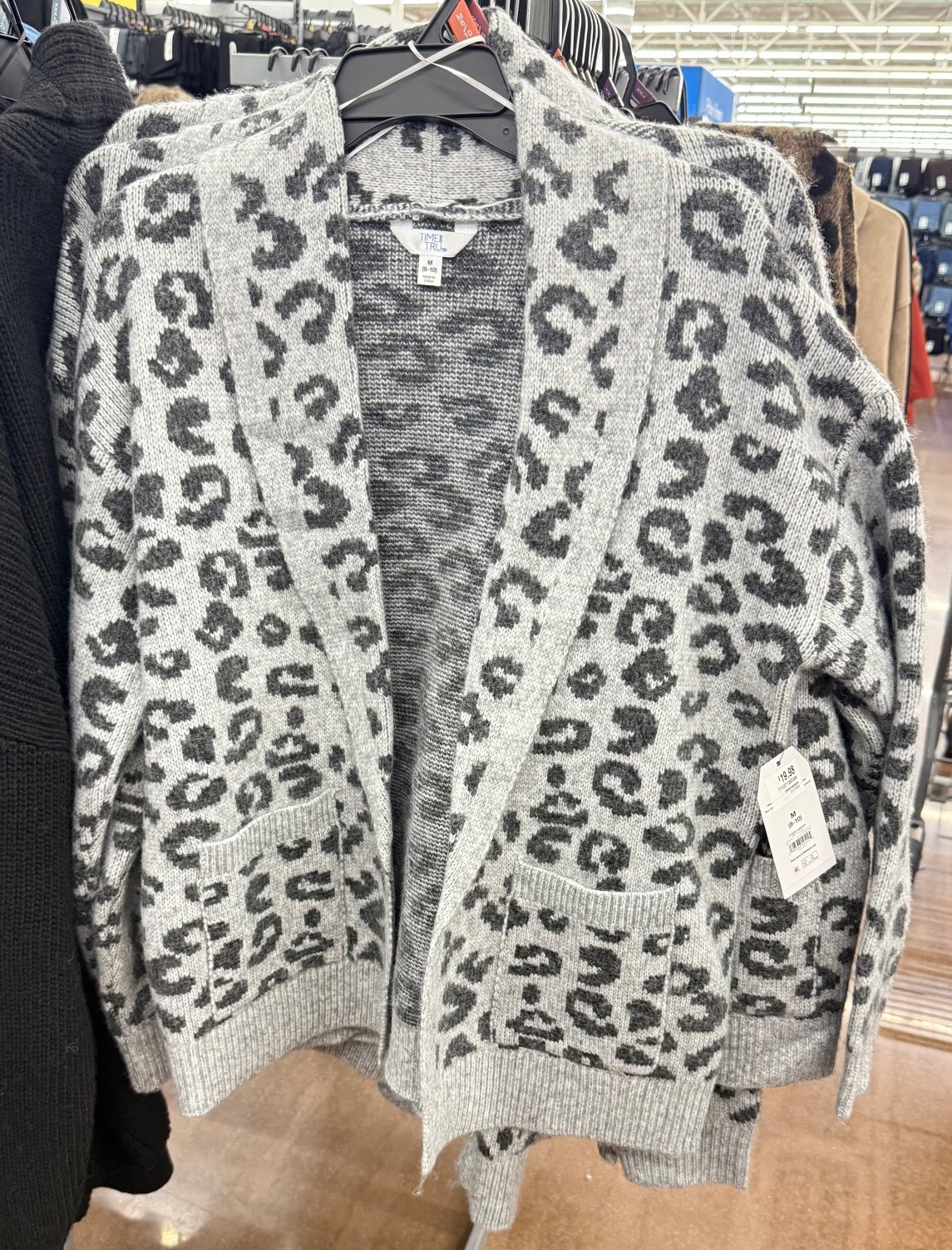 Gray leopard Fuzzy Cardigan Sweater – Lightweight (XS–XXXL)

This fuzzy lightweight cardigan is cozy without being bulky. Perfect for layering, lounging, and casual winter outfits.

#LTKFindsUnder50 #LTKPlusSize #LTKMidsize