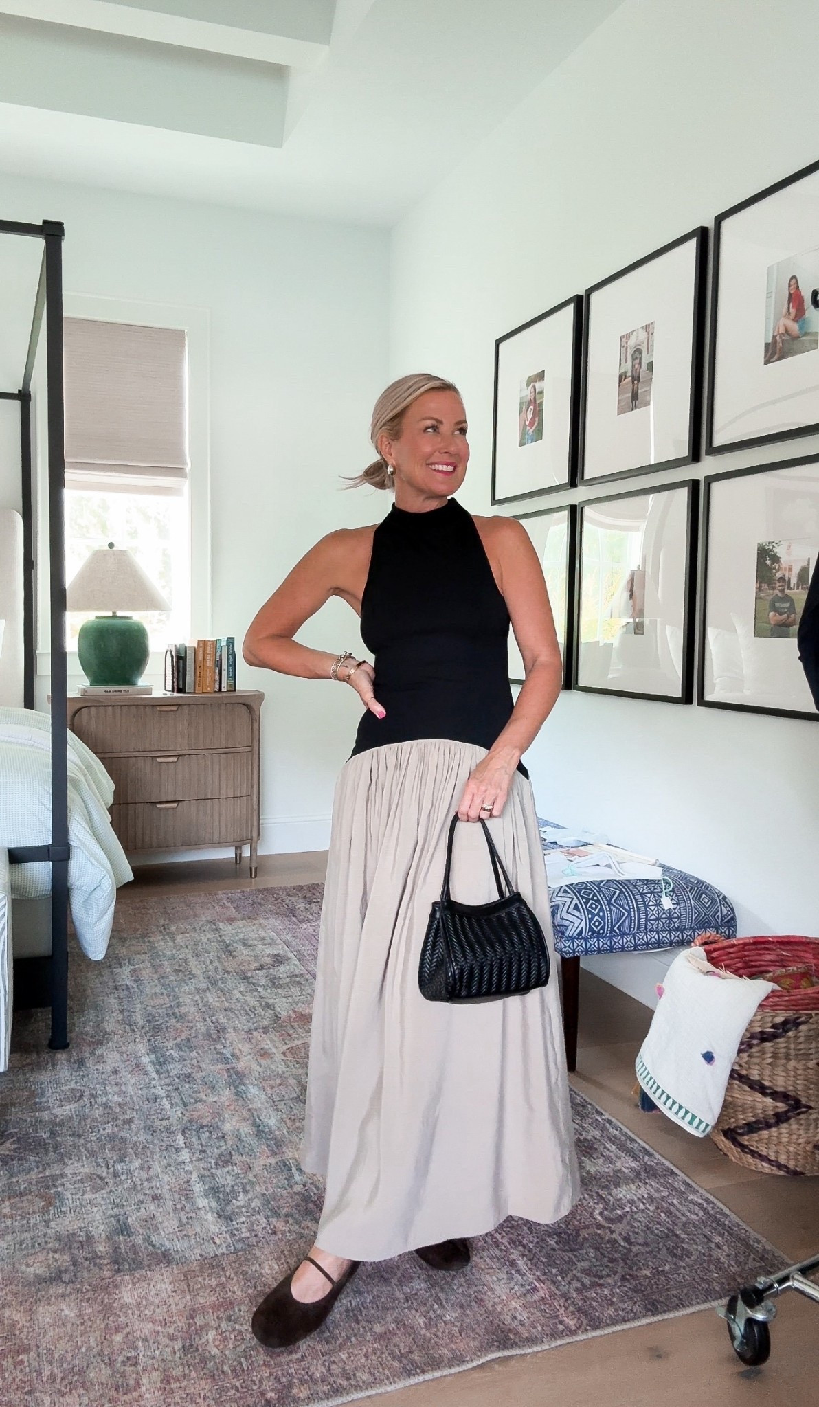 Love the two-tone in this dress! Size: XS