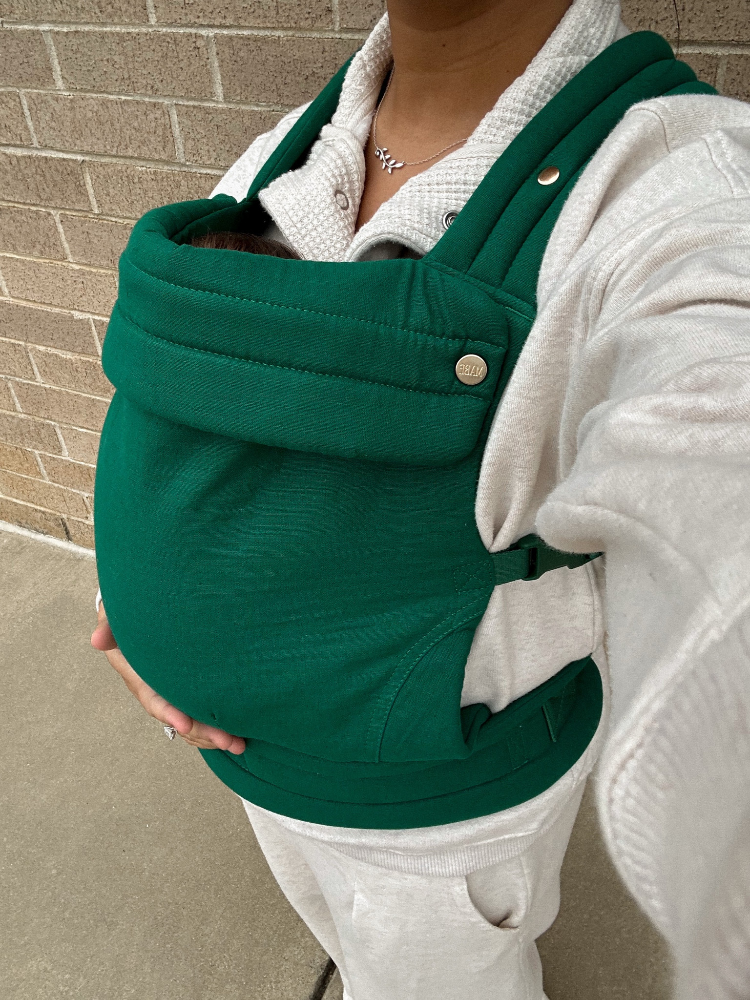 Cozy set, cozy carrier🤸‍♀️🤍✨

#LTKBaby #LTKStyleTip #LTKMostLoved