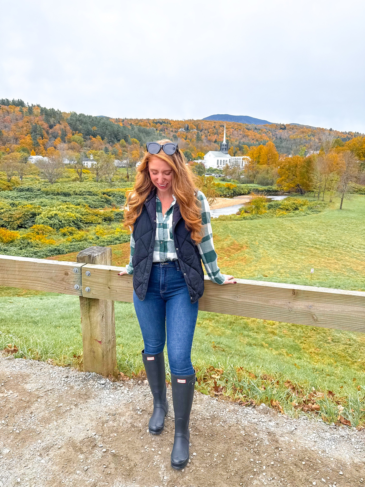 Fall outfit idea // flannel shirt // hunter boots 

#LTKStyleTip #LTKSeasonal #LTKFindsUnder50