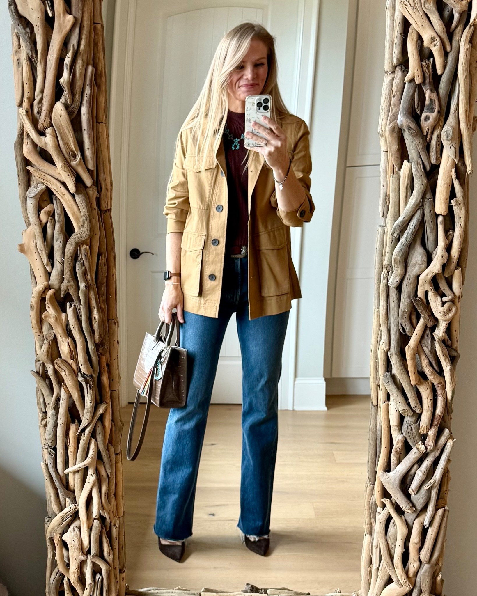 Date night jeans outfit

Size reference 5’ 9” 140 lbs

Utility jacket - medium  

Sleeveless sweater - medium

Jeans - 27



Western style. Jeans outfits. Heels and jeans outfits. Agolde jeans. Flare jeans. Amazon sweaters. 

#LTKSaleAlert #LTKOver40 #LTKTall