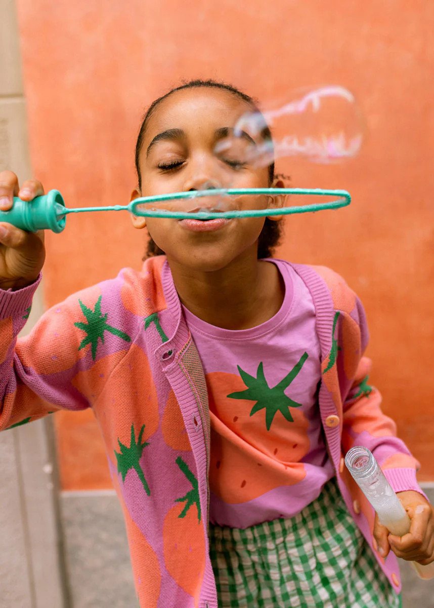 Fiesta Fresa Graphic Tee - Perennial Pink | Alice & Wonder