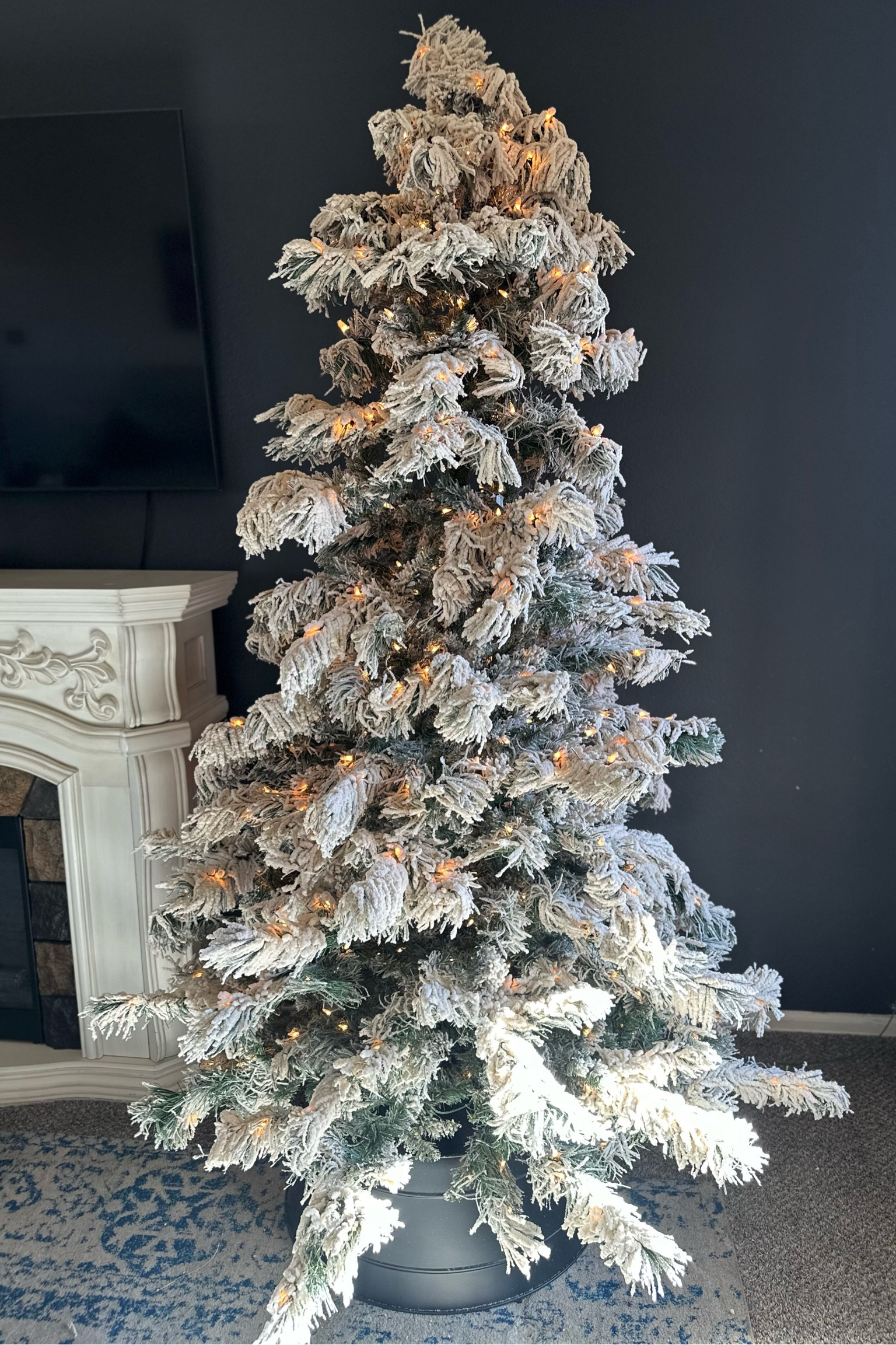 This years flocked Christmas Tree 🎄 


#LTKSeasonal #LTKHoliday #LTKhome