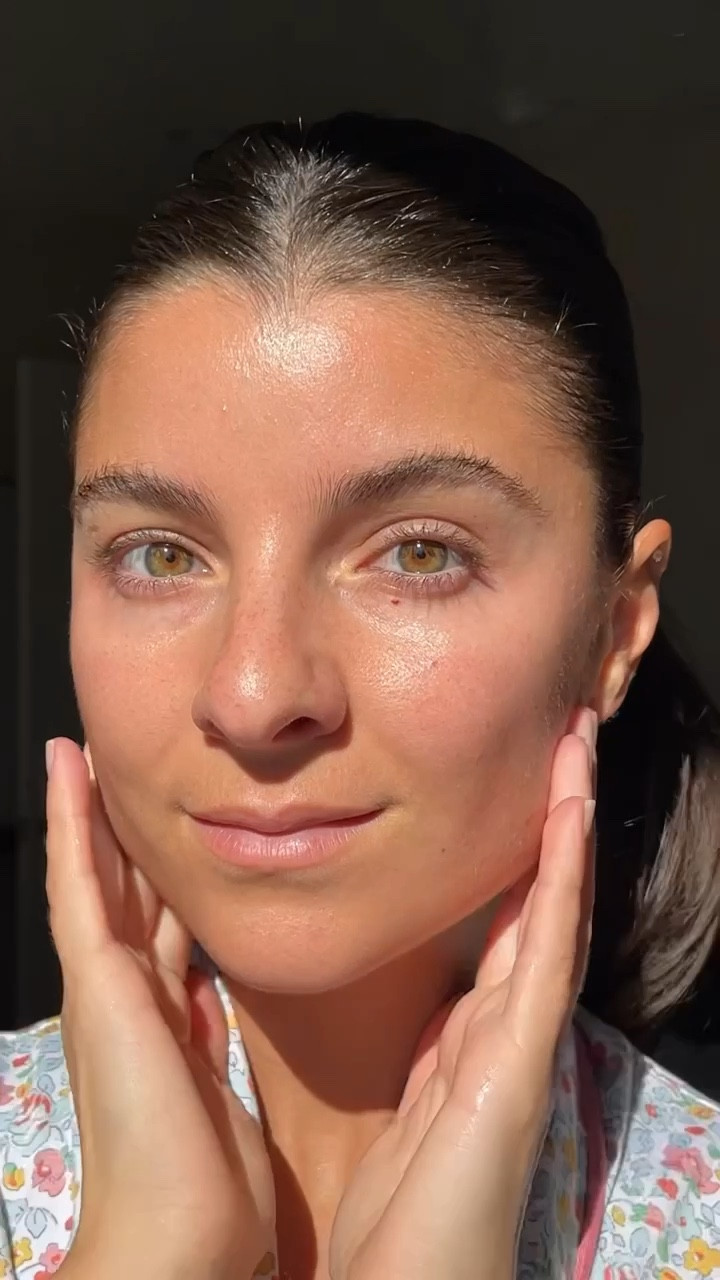 so impressed with this serum 🍑 code VIVIANE 

#LTKbeauty #LTKfindsunder50 #LTKfindsunder100