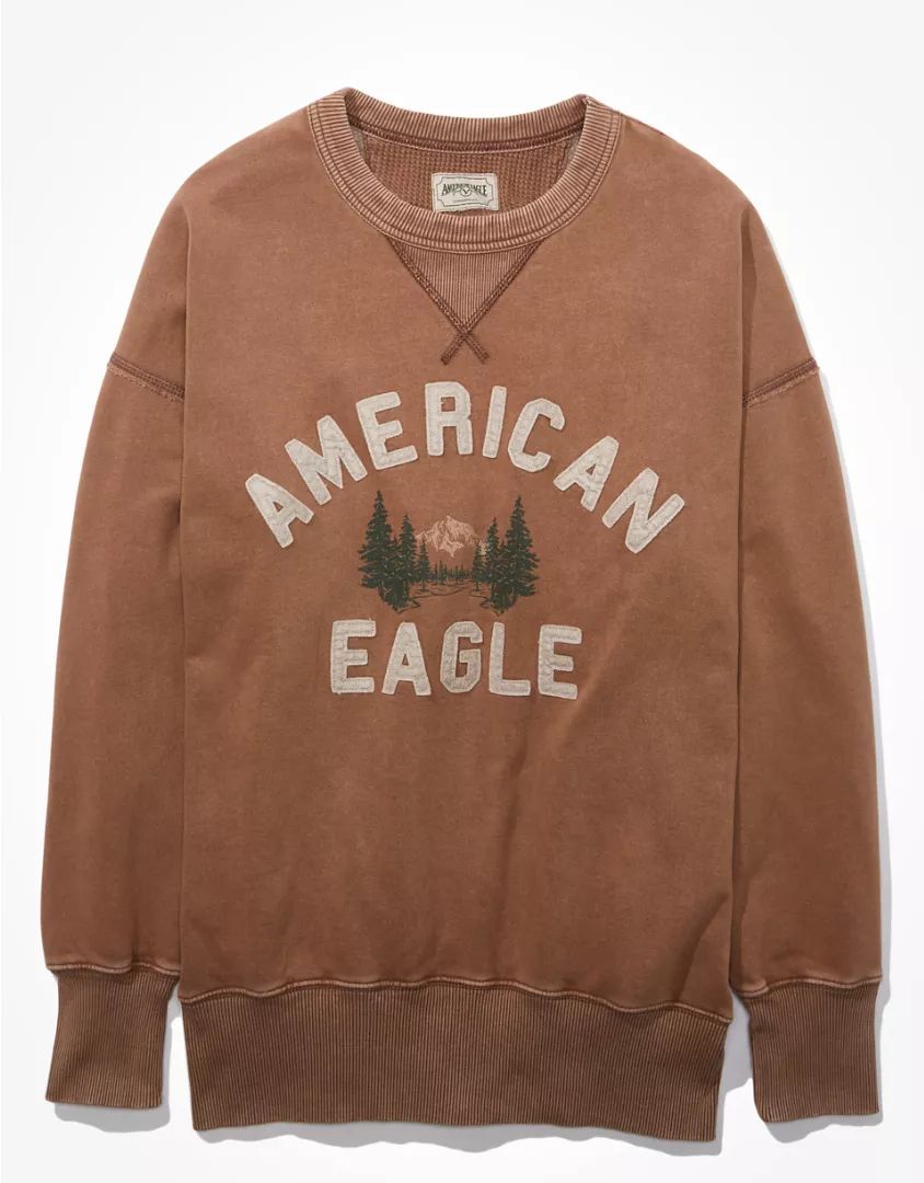 AE Hangout Crew Neck Sweatshirt | American Eagle Outfitters (US & CA)