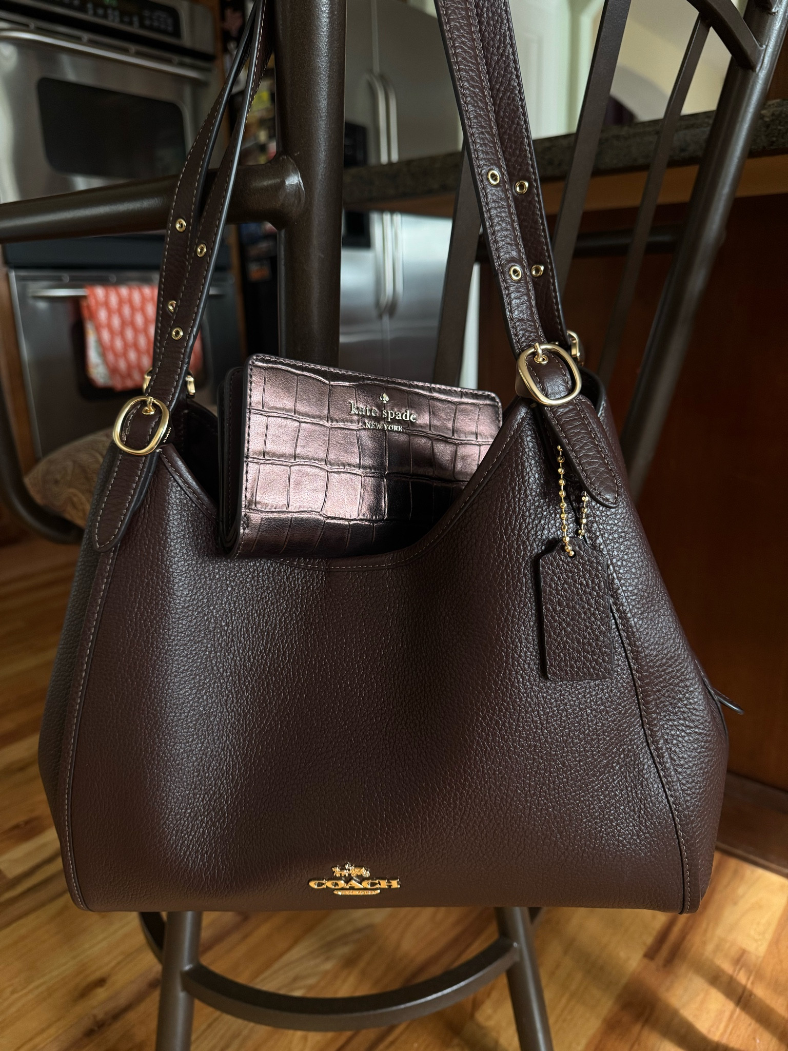 Treated myself this Black Friday🤎#coach #katespade

#LTKPlusSize #LTKHoliday #LTKGiftGuide