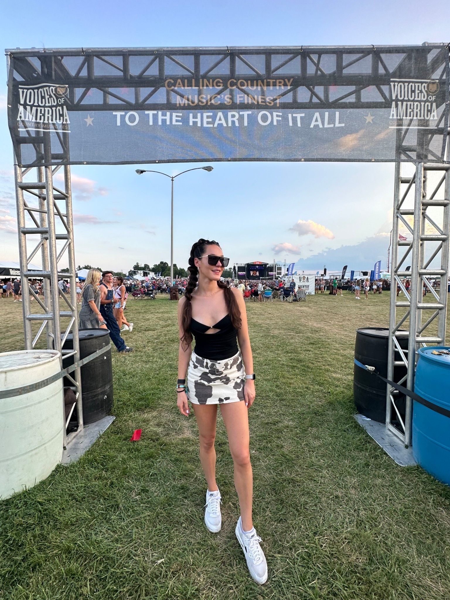 VOA Day 4 Look
Country concert
Abercrombie find 
Cow print 

#LTKStyleTip #LTKFindsUnder100
