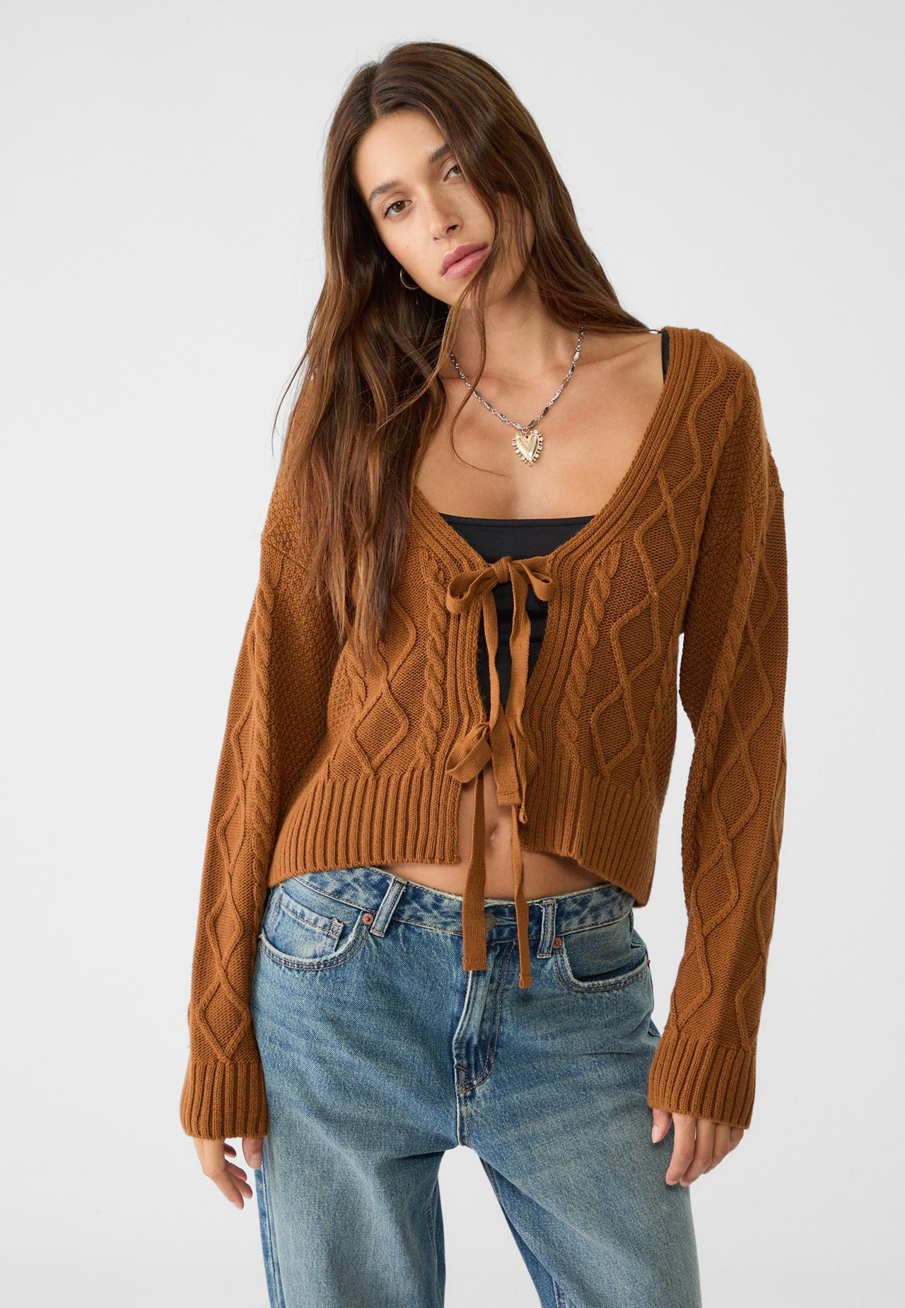 Cable-knit cardigan with ties - Women's Knitwear | Stradivarius United Kingdom | Stradivarius (UK)