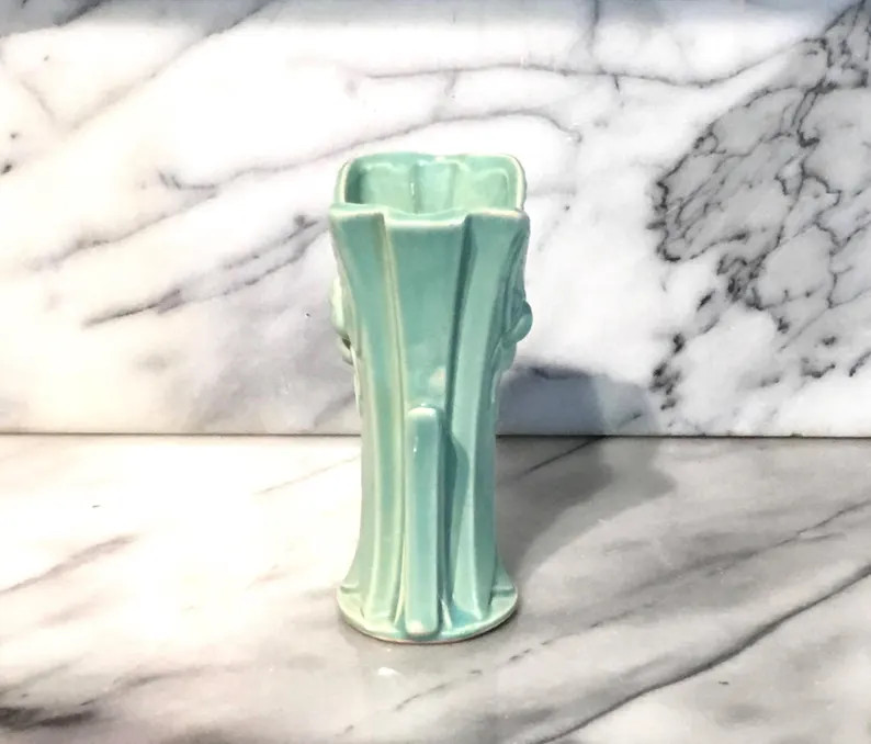 Mccoy 1940’s Leaves and Berries Turquoise Vase - Etsy | Etsy (US)