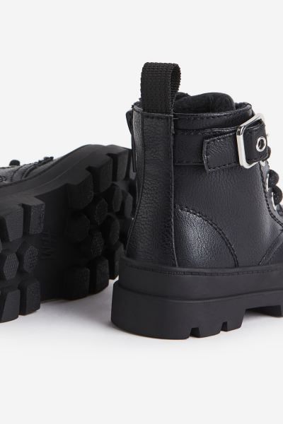 Warm-lined lace-up boots | H&M (US + CA)