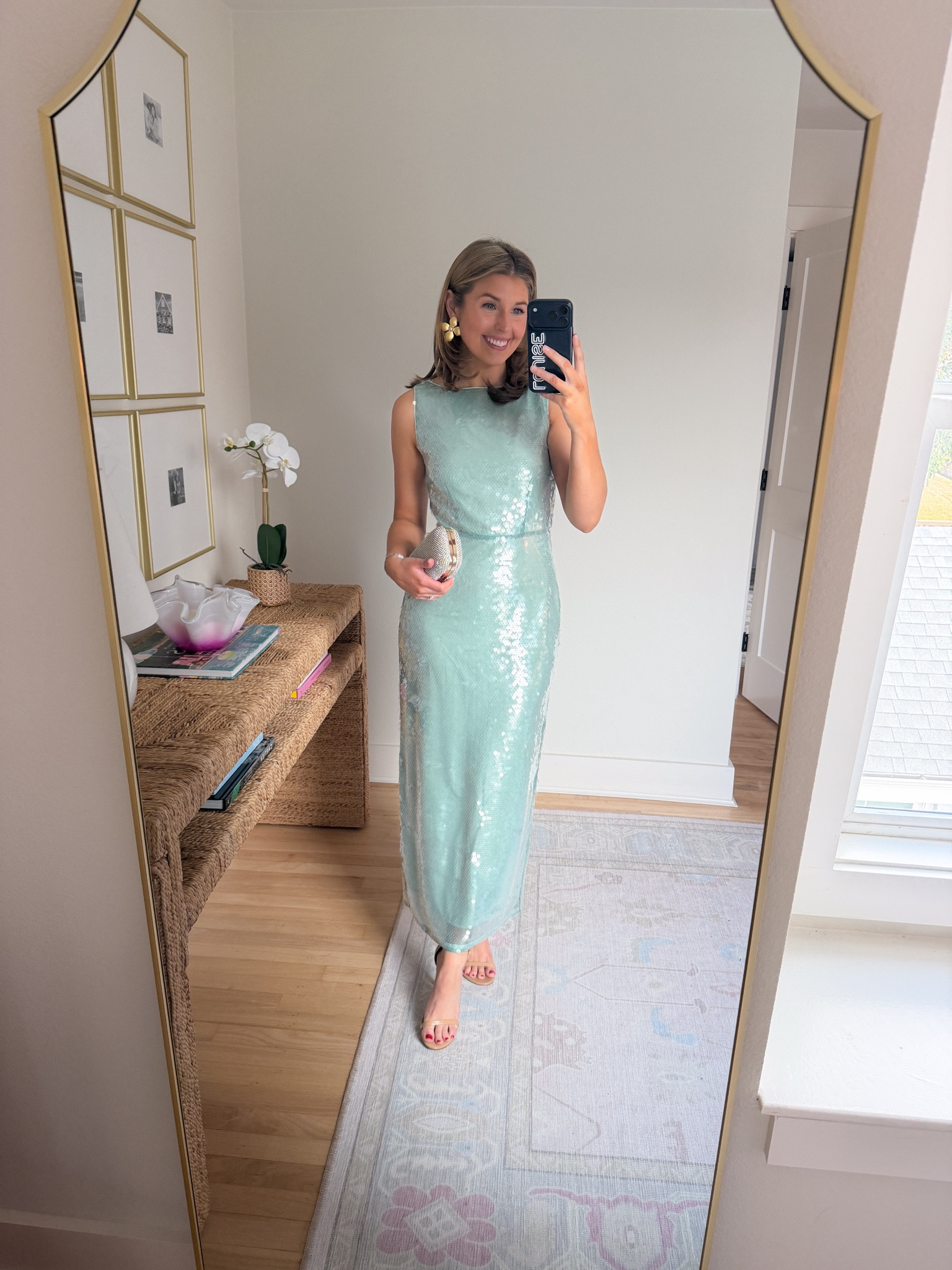 Summer formal or black tie look! Wearing a 2