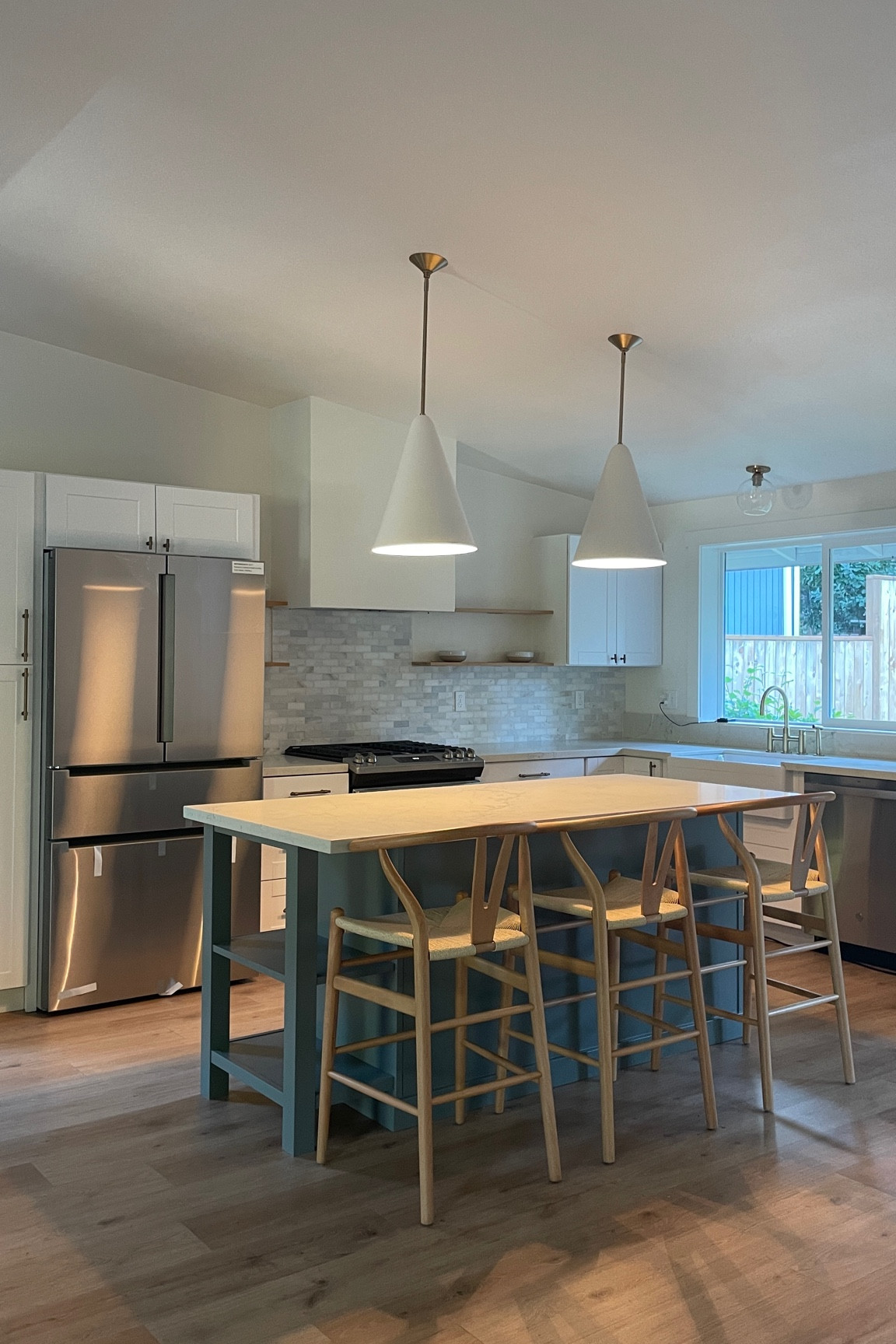 the perfect counter height stools 🫶🏽

#LTKhome