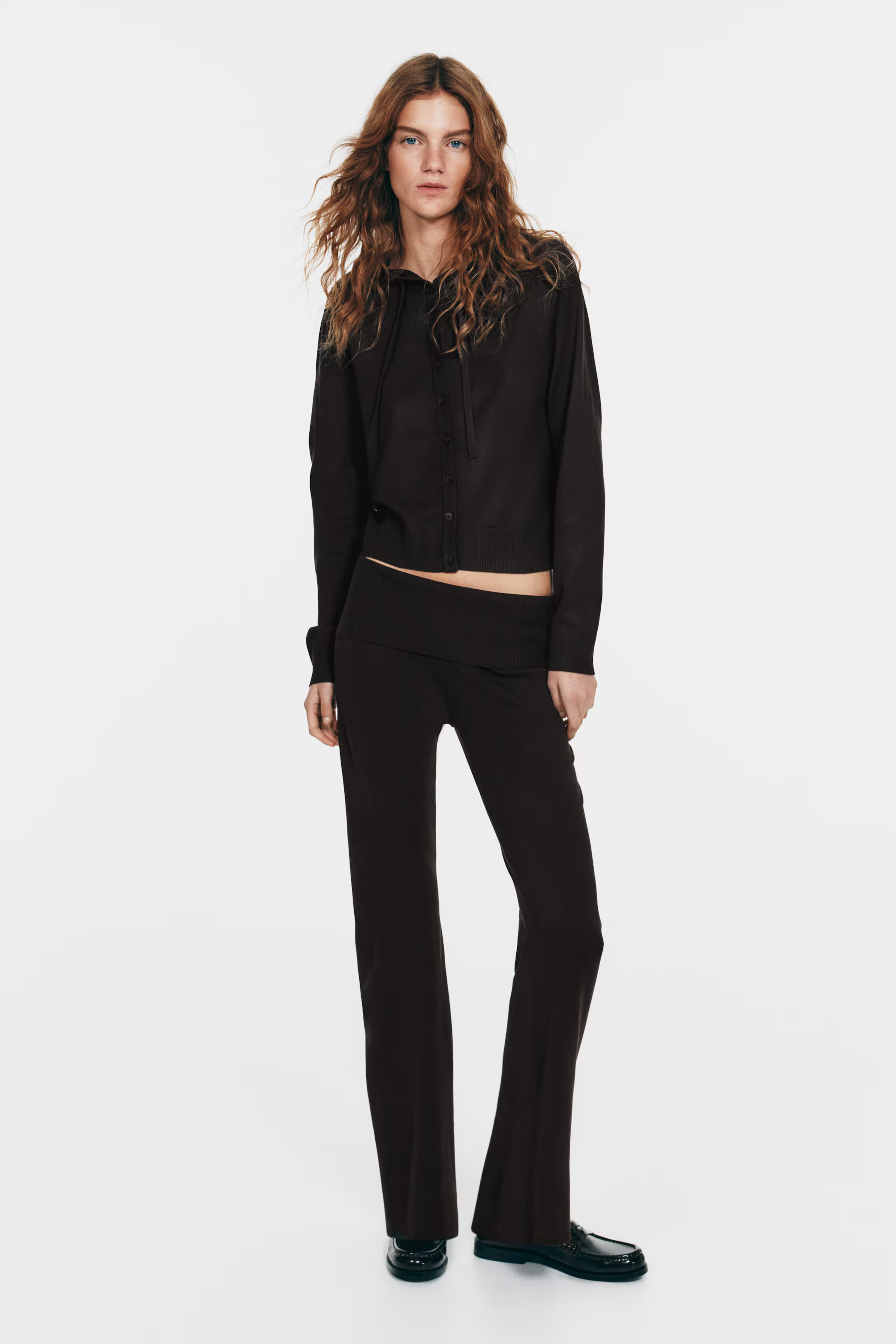 Knitted yoga pants | H&M (UK, MY, IN, SG, PH, TW, HK)