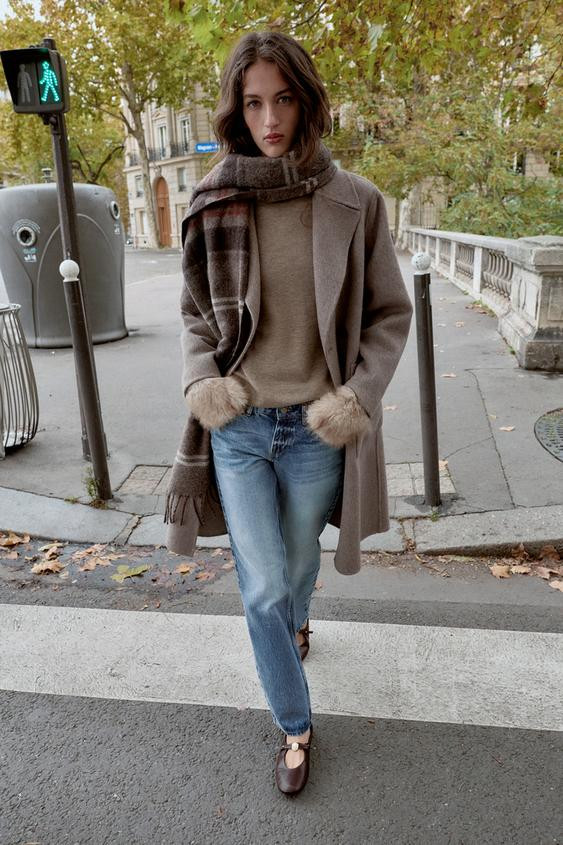 METALLIC EFFECT HEELS | Zara US