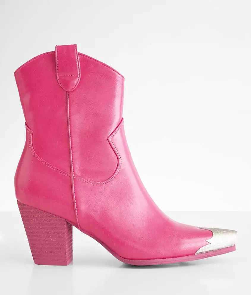 Dakota Western Ankle Boot | Buckle