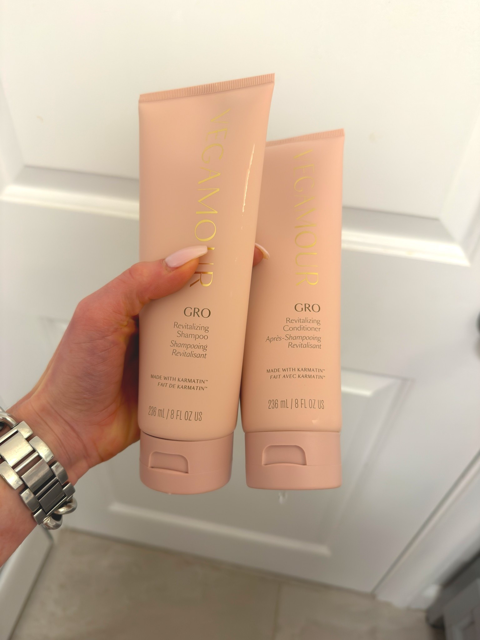 If your hair has been feeling thin, weak, or just not growing like it used to, this hair thickening shampoo & conditioner has been a game changer for me. It helps strengthen strands, add volume at the root, and support healthier hair growth over time 🙌
Perfect if you’re dealing with postpartum hair loss, fine hair, or breakage and want fuller-looking hair without weighing it down.

#hairgrowth #hairthickeningshampoo #hairthickeningconditioner #haircarefavorites #finehaircare #thinninghairsolution #strongerhair #healthierhair #volumizinghair #postpartumhairloss #haircaremusthave #beautyfinds #haircareproducts #ltkbeauty #ltkit

#LTKBeauty #LTKselfcare