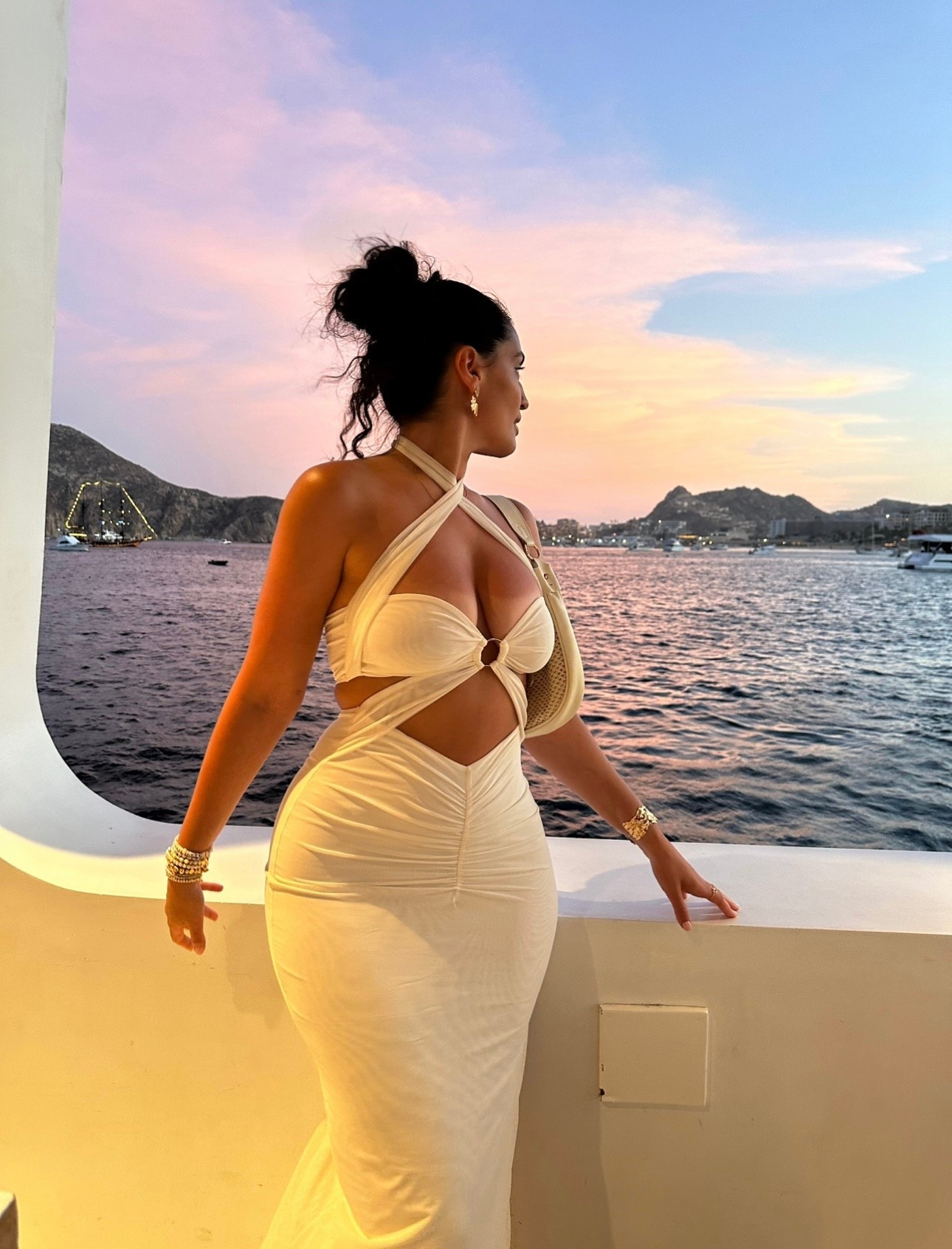 Perfect all-white party dress in Cabo

#LTKWedding #LTKMidsize #LTKSummerEdit