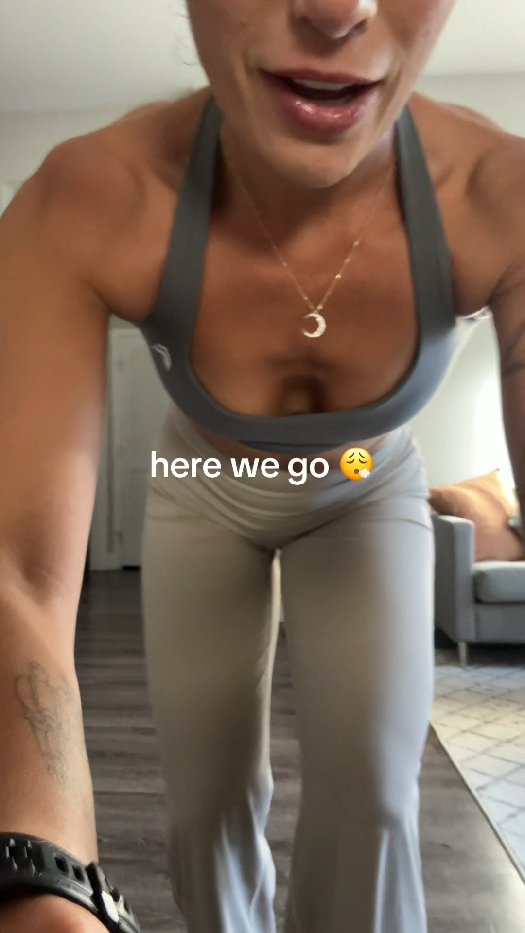 The leggings 😍

#LTKActive #LTKSaleAlert #LTKFindsUnder100