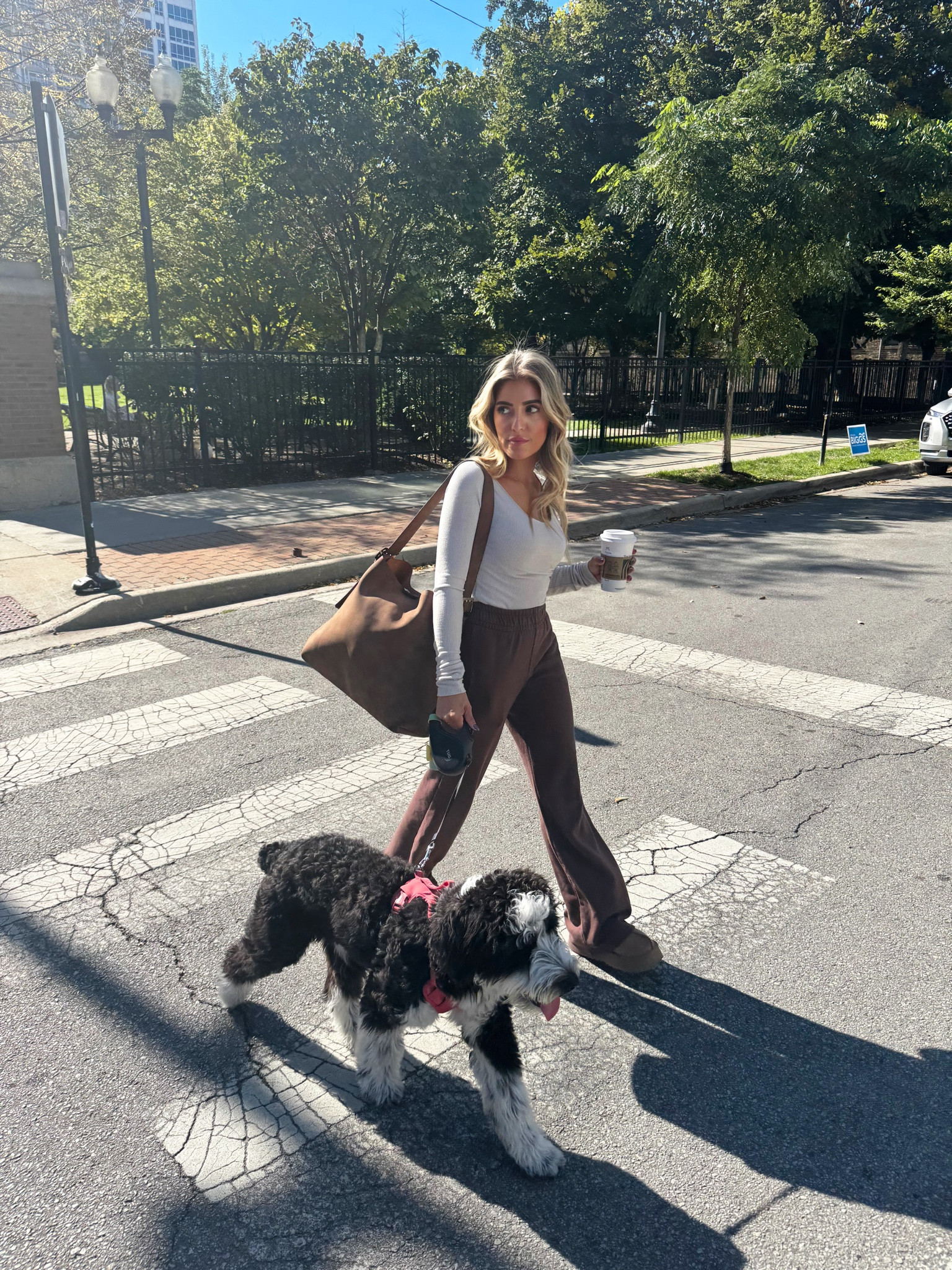 finally the weekend 🐶🍂☕️
Comfy cozy
Fall outfit 
Uggs
Sweatpants 
Target finds
Abercrombie finds
Puppy
Dog mom


#LTKFindsUnder50 #LTKHoliday #LTKStyleTip