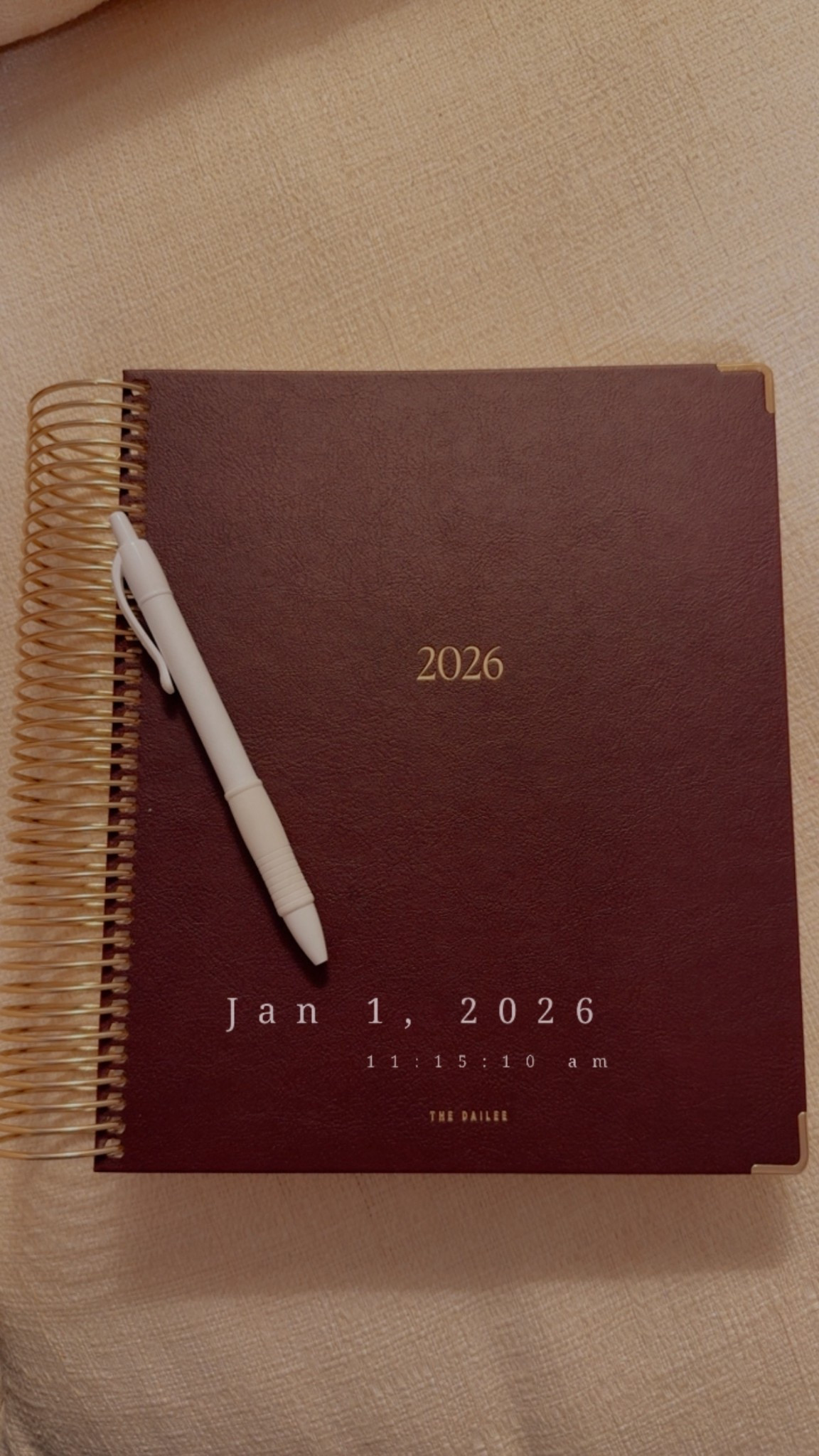 The BEST planner! 📒✏️

#LTKHome #LTKFindsUnder50 #LTKGiftGuide