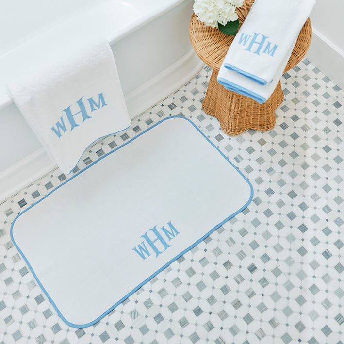 Home
      
    
        Bath
        
      
      Signature Bath Mat | Weezie Towels