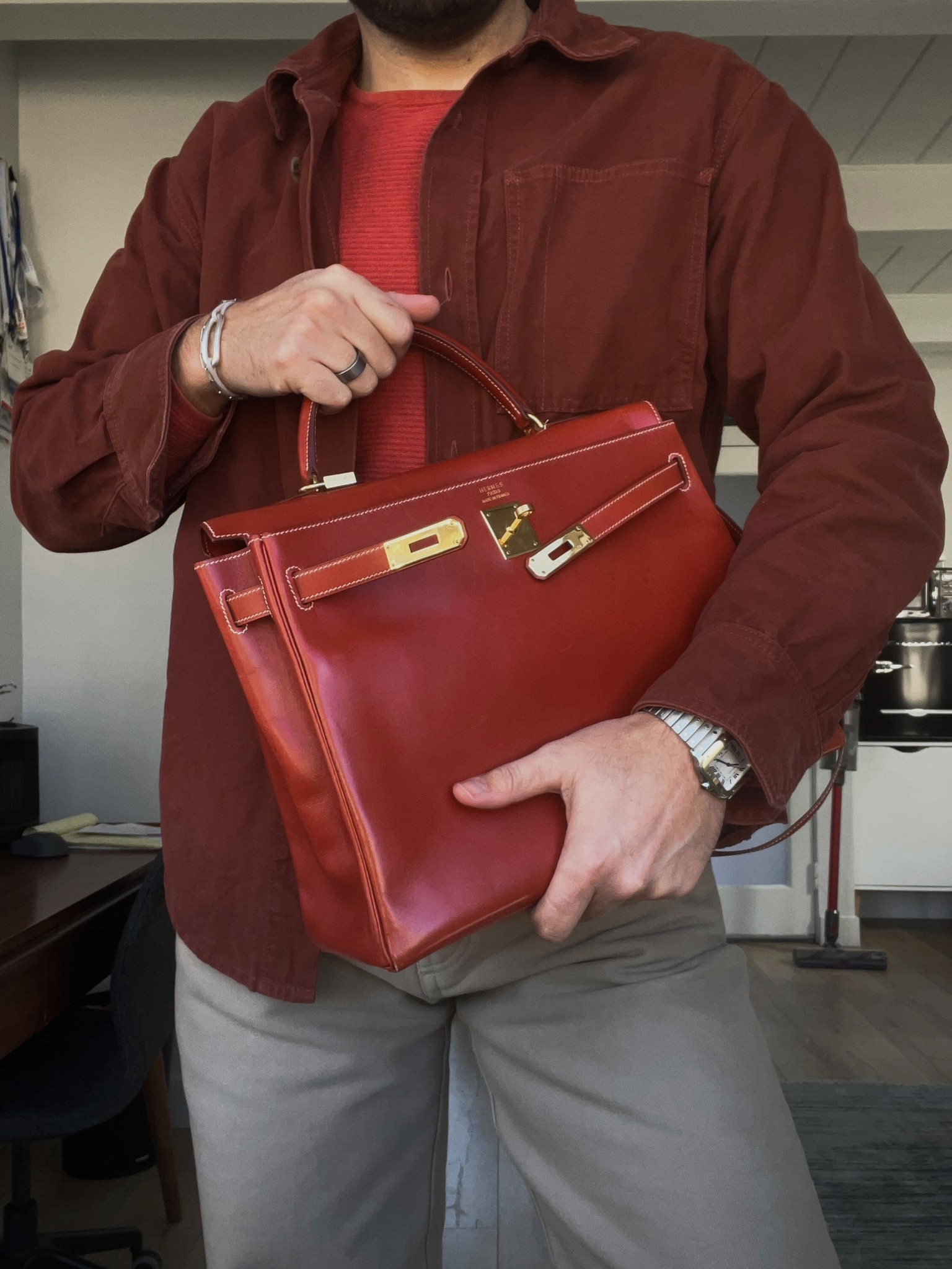 Men’s outfit with a Hermes Kelly 35 in Brique Box Leather with Gold Hardware 🧱


#LTKItBag #LTKFindsUnder100

#LTKMens