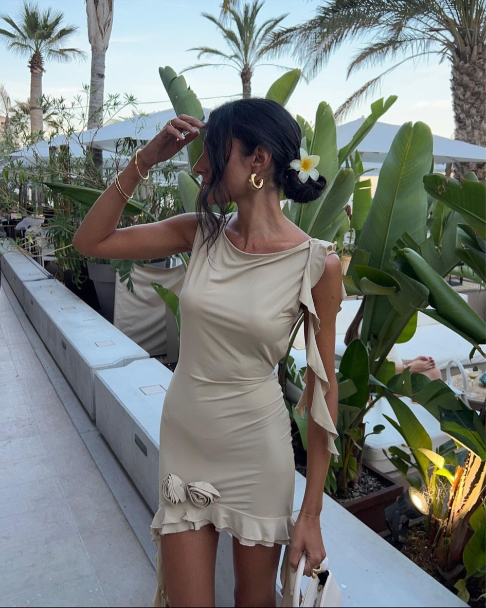 knee length dresses for ladies Lioness main image 1