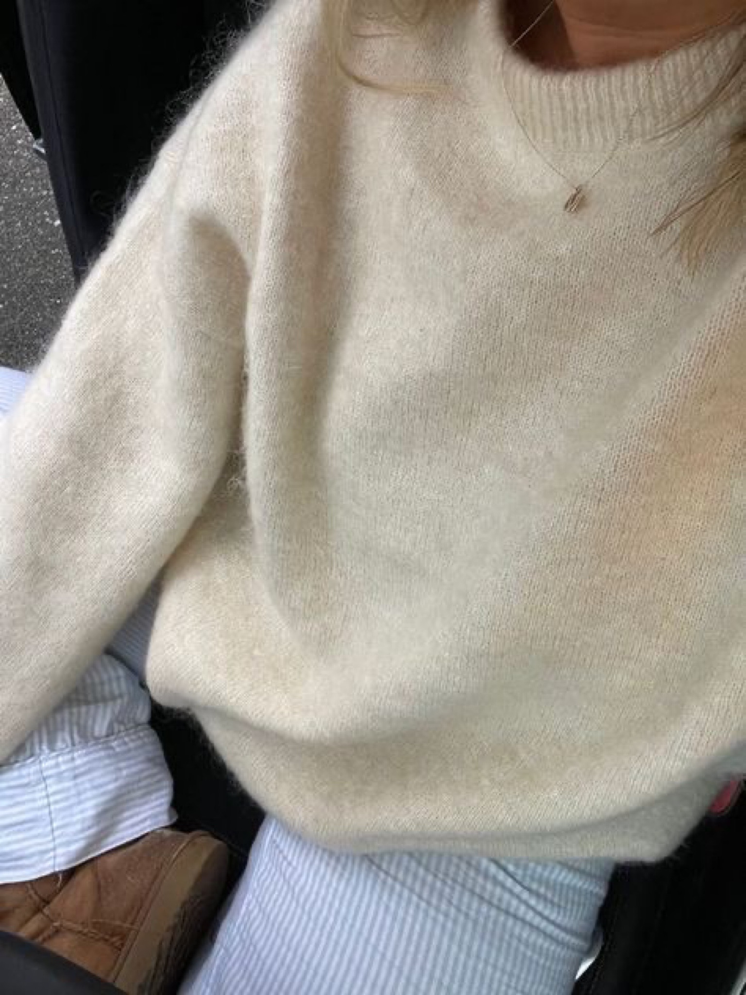 Cozy and casual outfit. fall outfits, teacher outfits, casual date night, autumn outfits, cozy outfit, sweater style 

#LTKFind #LTKBacktoSchool 

#LTKstyletip