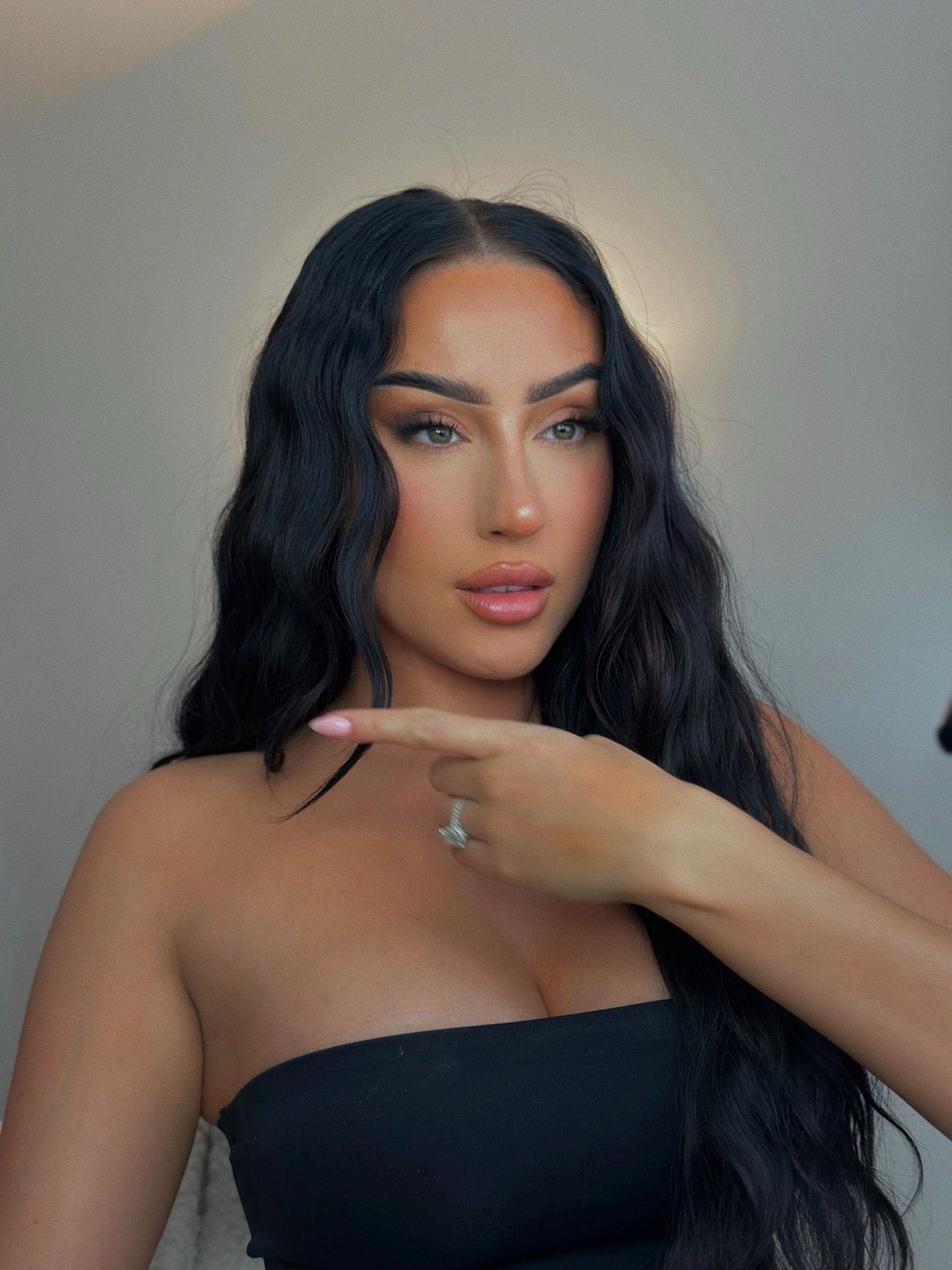 GRWM glam 🔗

#makeuptutorial #glammakeup