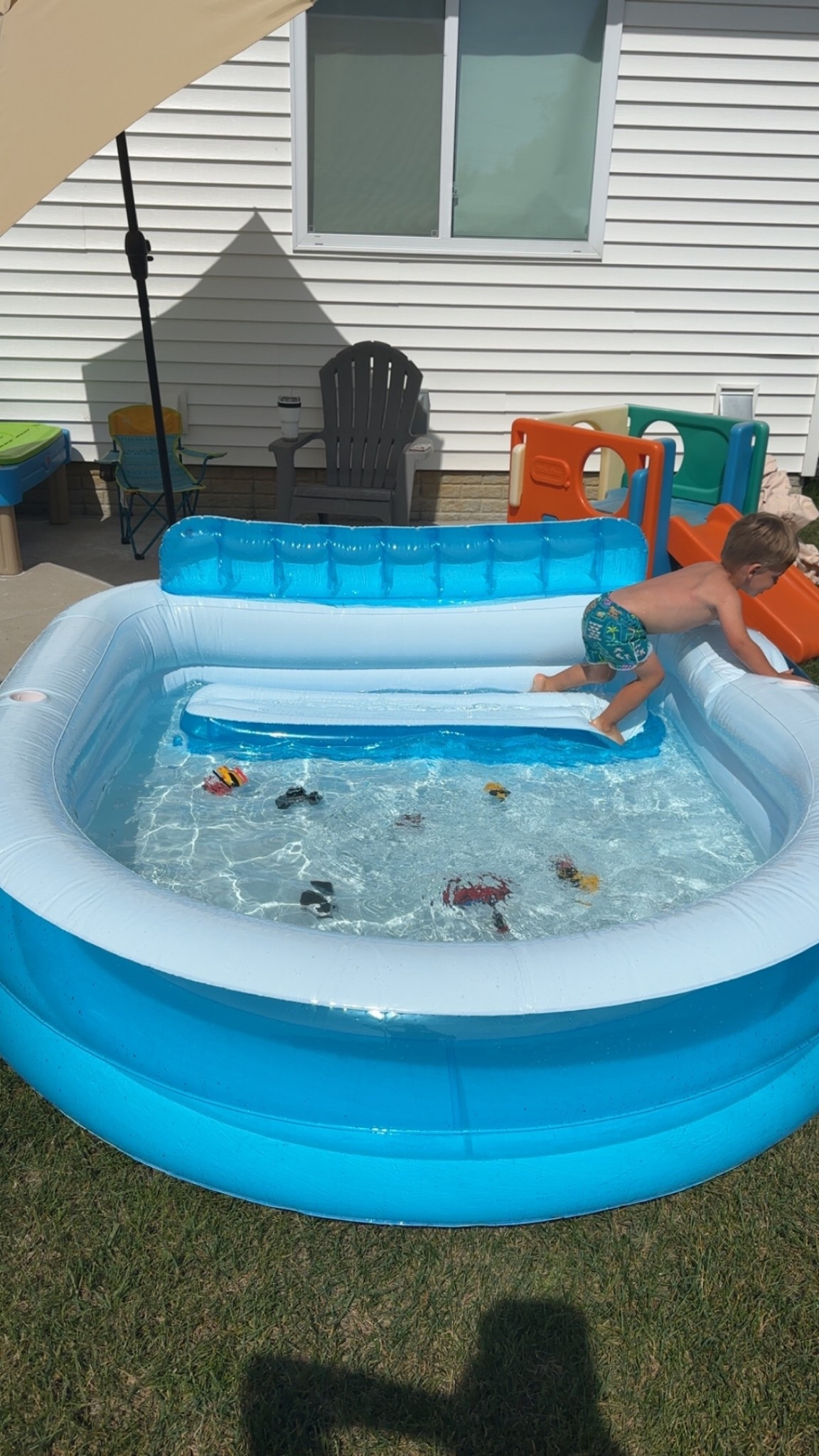 Perfect blow up pool

#LTKHome #LTKKids
