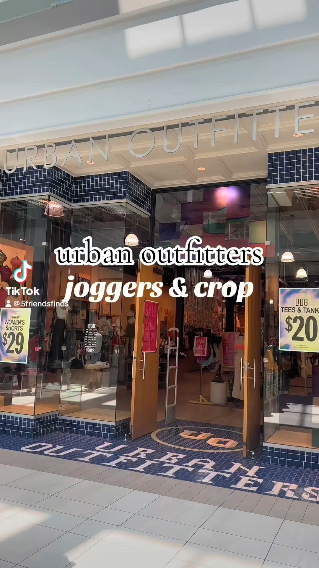 #urbanoutfitters #fallfashion #5friendsfinds