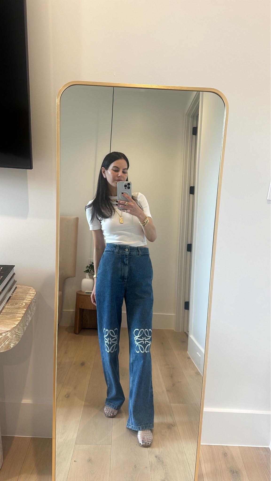 My outfit of the day! 

Women’s fashion, holiday fashion, holiday outfits, holiday outfit inspo, holiday ootd, trendy fashion, chic style, basic tee, layering tee, jeans, sandals, flats 



#LTKStyleTip #LTKHoliday #LTKSeasonal