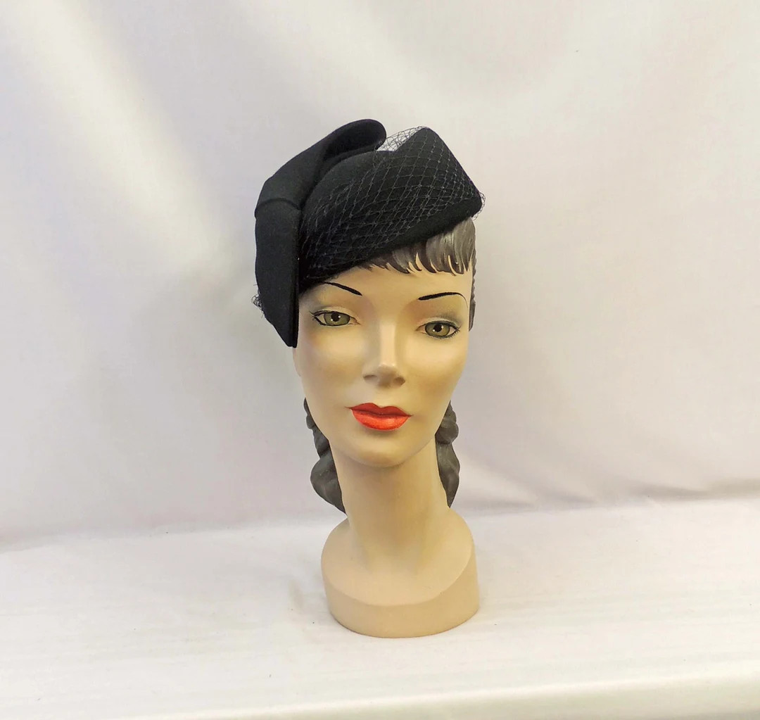 Black Vintage style 1940’s 1950’s Pillbox Hat with Net décor | Etsy (US)