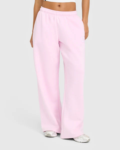 Foundations Oversized Oner Girlfriend Straight Leg Joggers 
 Chalk Pink | Oner Active (UK / US)