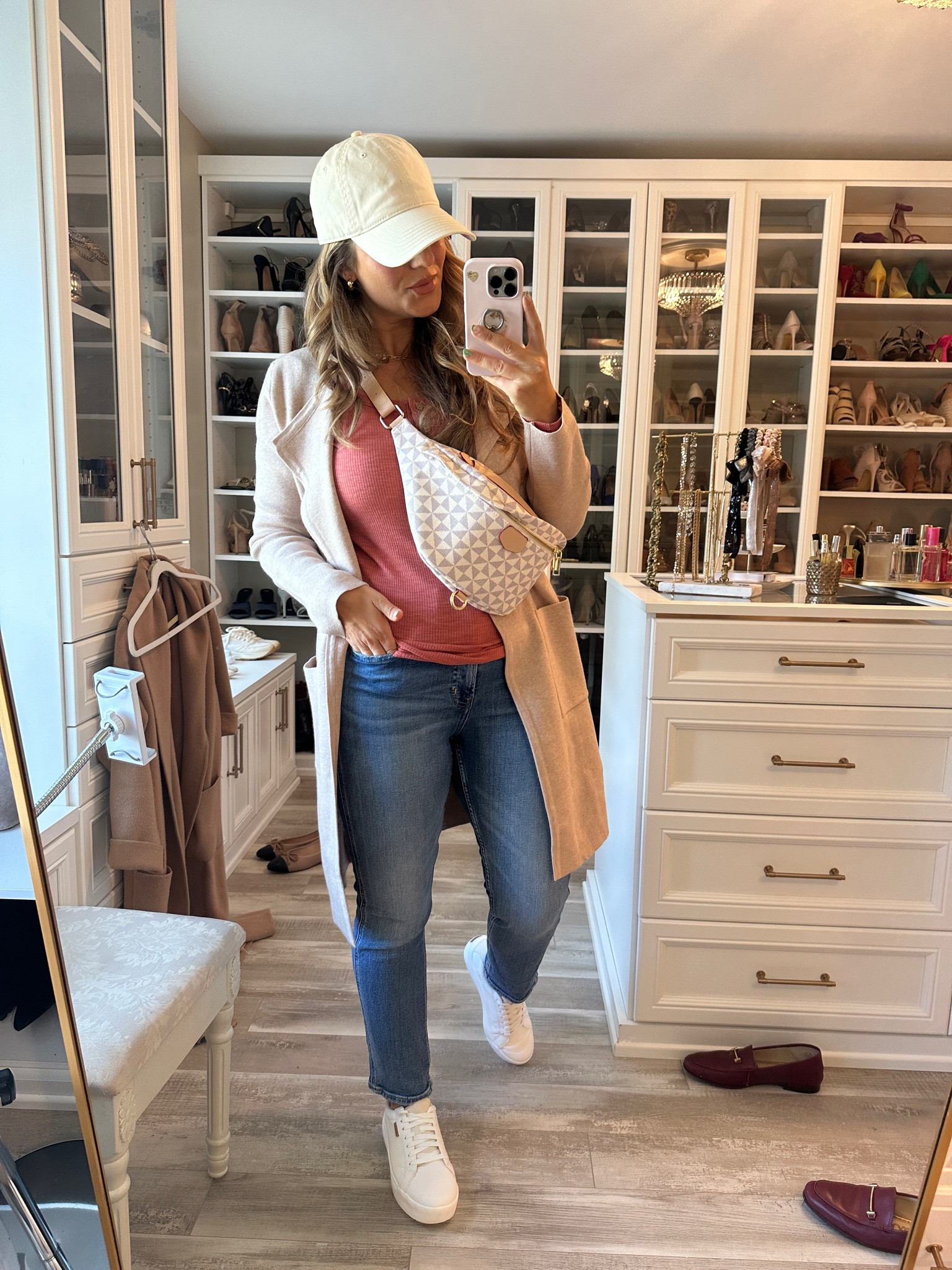 Casual fall ootd 

#LTKfindsunder100 #LTKfindsunder50 #LTKSeasonal