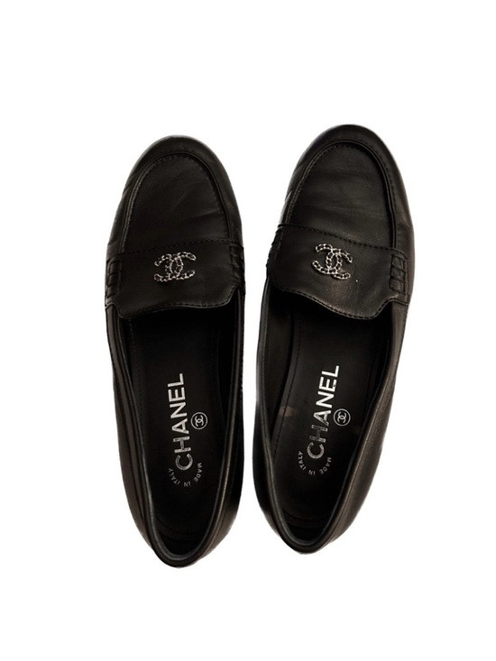 Chanel Black Leather CC Logo Loafers | Poshmark