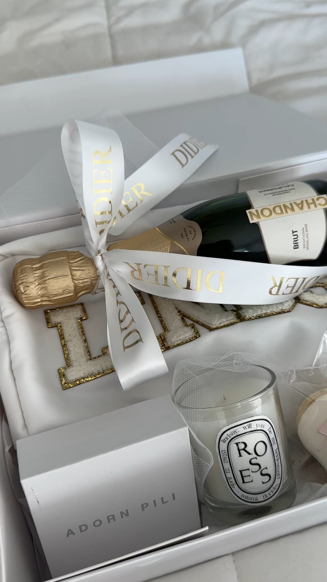 bridesmaid proposal boxes!! 🥂🤍✨

see all the beauty details inside the cosmetic bag in my other post 💋

#LTKwedding #LTKbeauty #LTKfindsunder50