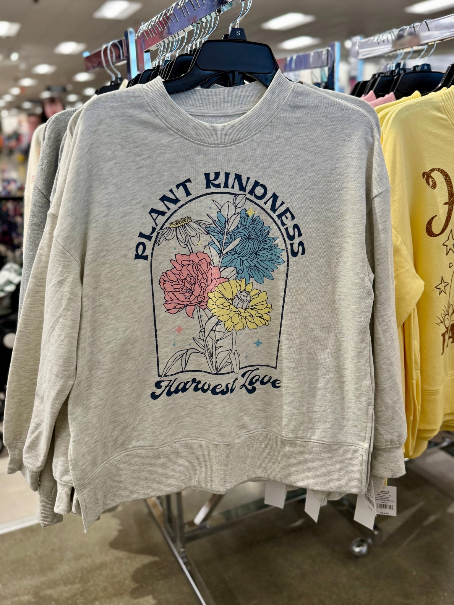 Kohl’s graphic sweatshirts as low as $15.74 — cute spring pullovers & cozy graphic sweatshirts

Found these graphic sweatshirts at Kohl’s starting around $15.74 (orig. $34.99). Soft French terry pullovers with cute graphics — linking a few favorites if you want to browse.

#LTKSaleAlert #LTKU #LTKootd