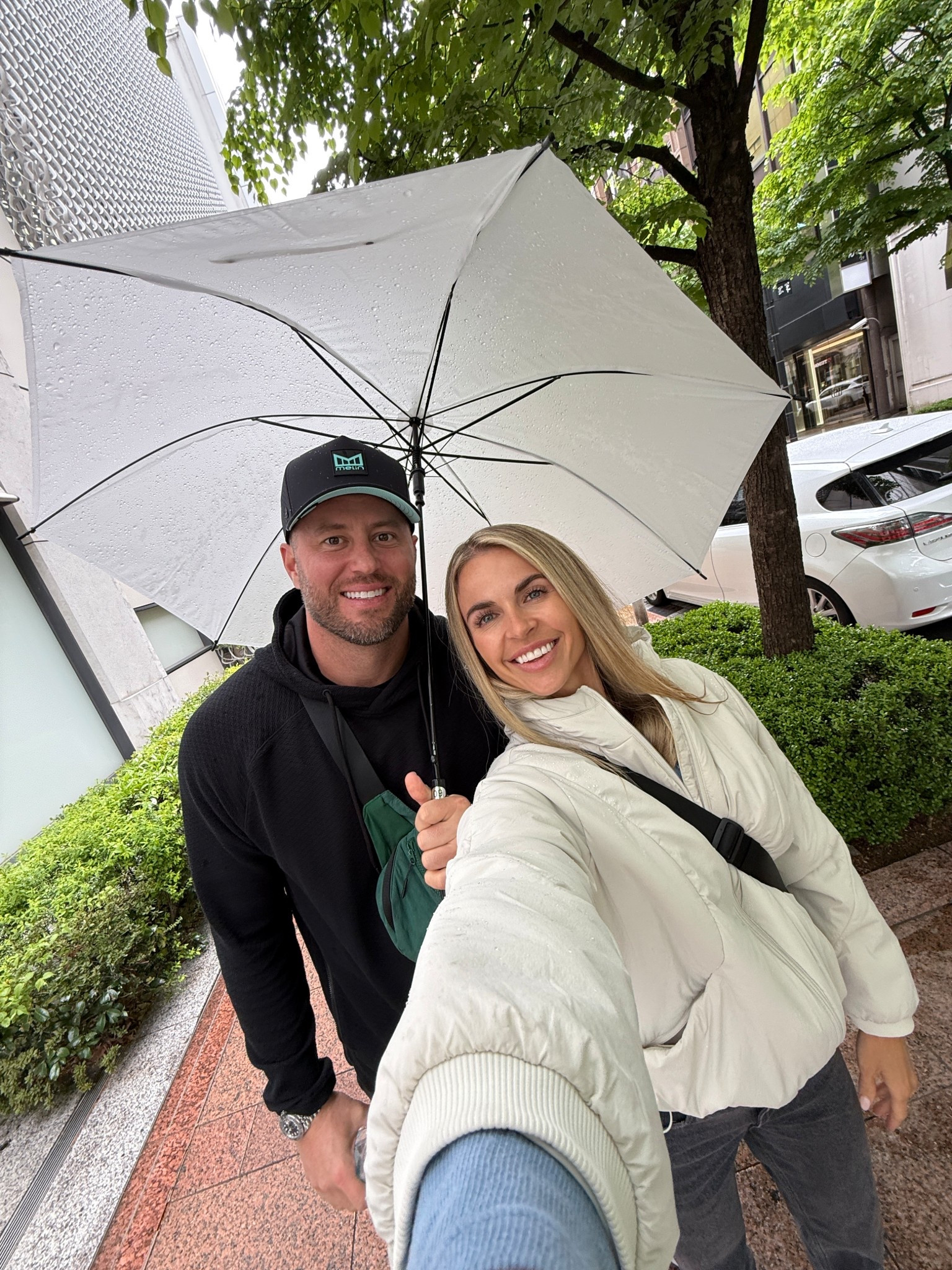 My denim and shirt color are sold out but I linked the exact styles. These 90s straight leg are a go-to pant for me. 

I bought my jacket and my bag for this trip!! Best purchases. The bag was the perfect size for stowing a water bottle and additional layers. 
This jacket was incredibly comfortable, get me warm and dry during the wind and rain. Would highly recommend!!! 