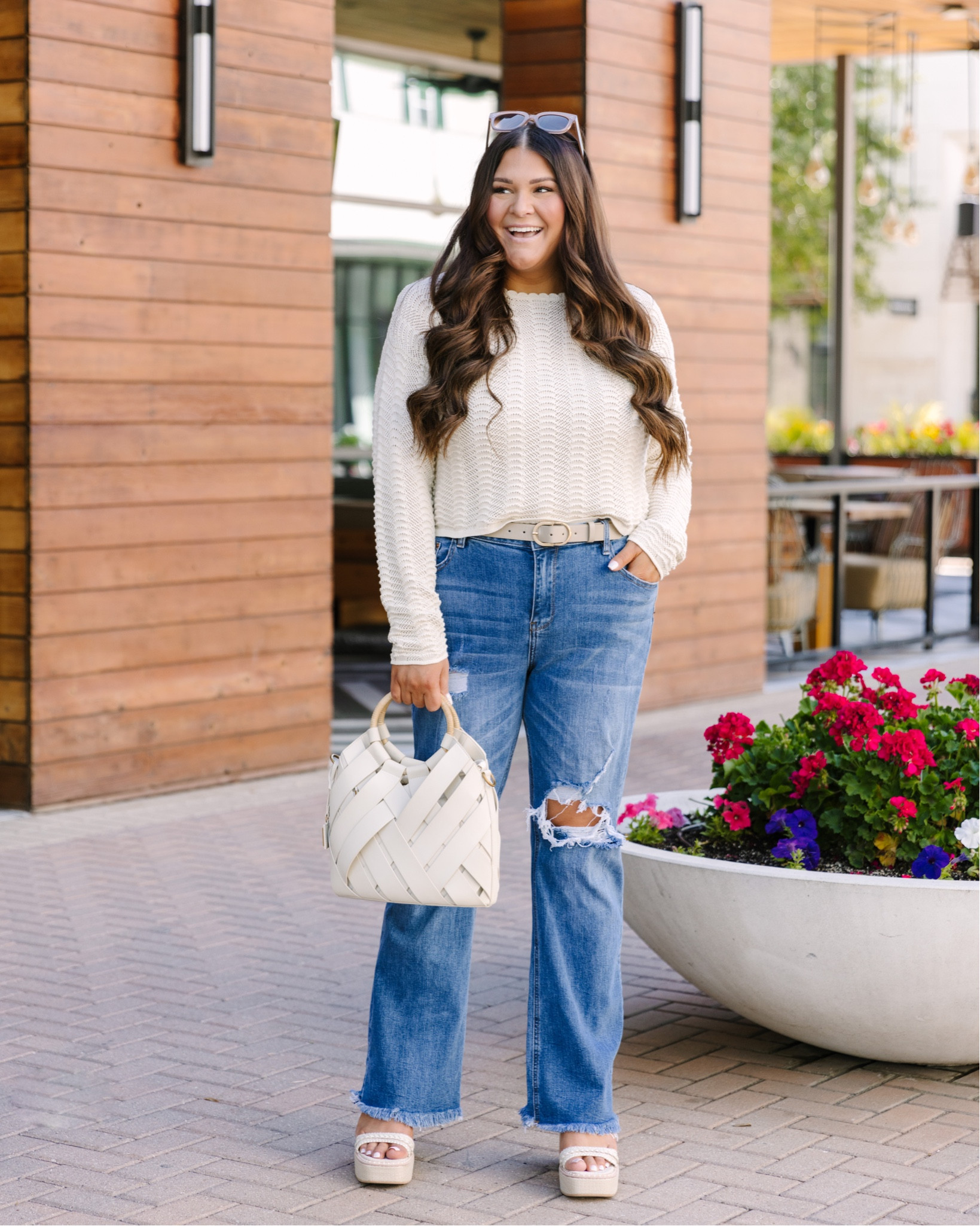 Curvy Fashion
#curvystyle #curvyfashion #curvyjeans #curvydenim #denimstyle

#LTKstyletip #LTKunder50 #LTKcurves