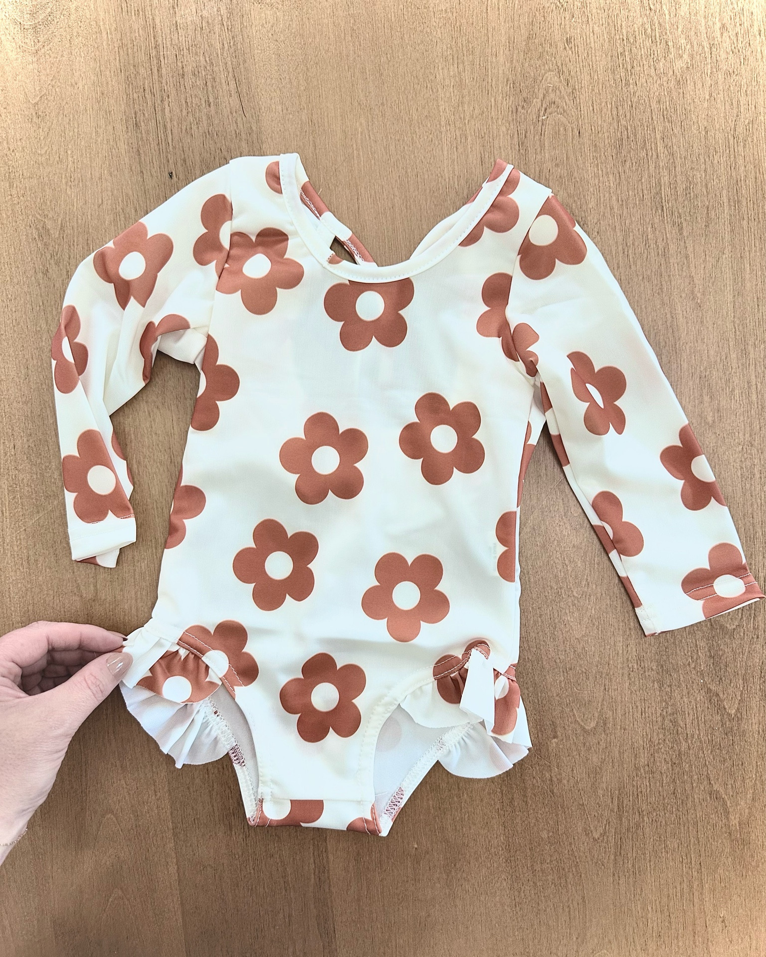 Cutest little baby swimsuit - long sleeve swim, kids swimwear, Amazon baby, Amazon neutral, neutral baby, baby swim suit

#LTKkids #LTKbaby #LTKbump