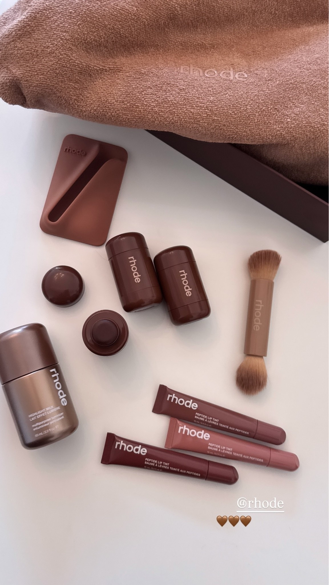 The new Rhode summer collection is here! It just launched and Hailey Bieber killed it with these new summer products including the Rhode pocket bronzer, highlight milk, new peptide lip tint shades and more! Get them now while you can … For more links to wedding guest dress summer, summer outfits, summer dresses, country concert outfits, date night outfits, business casual workwear, work outfits, travel outfits, vacation outfits beach, follow me on LTK! ✨

#LTKsummer #LTKbeauty #LTKtravel