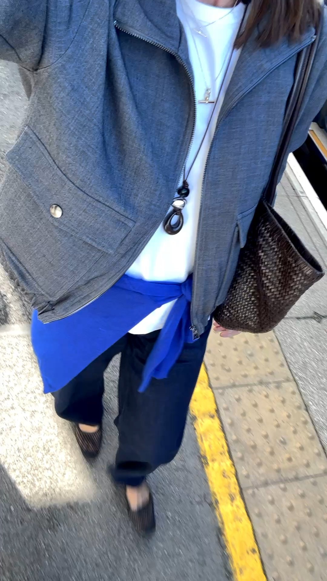 Lots of you wanted to know more about this outfit so here we go.
My favourite baggy curve jeans from UNIQLO size down in these. I’m on a 26/31.
This farm belongs to is also from UNIQLO. It’s incredibly soft and most useful basic.
Fab pendant is one of my new ones from Arket. I will wear this knitwear as it’s Chunky and really versatile.
The bomber is from Albaray  - I love @Albaray bombers - I think I’ve had one each year and I wear them so much. This one also cold as a co ord with matching trousers. I’m in a 10

#LTKuk #LTKautumn #LTKstyletip